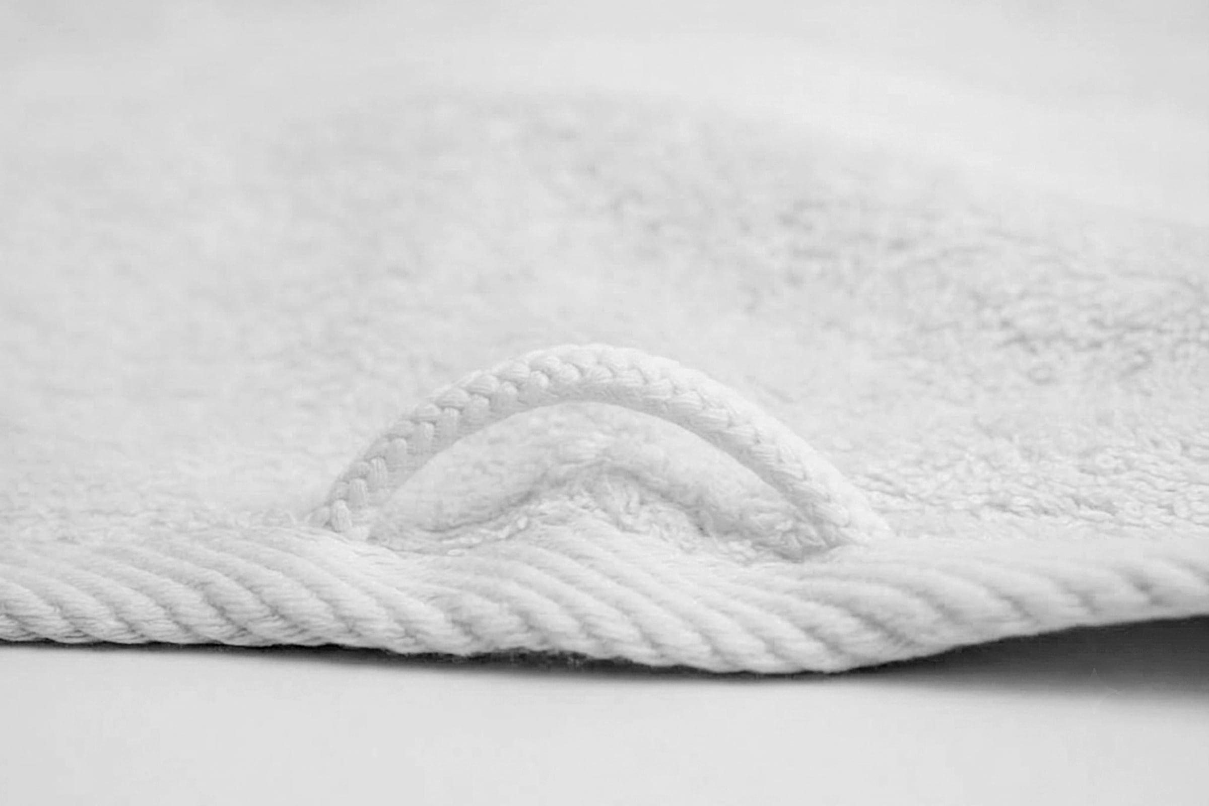 OTTO home Badetücher »Finnja, 2 große Premium Duschtücher, 550 gr/m², 100x150cm« 100% Baumwolle, unifarben, schwer & flauschig, 5 Jahre Garantie