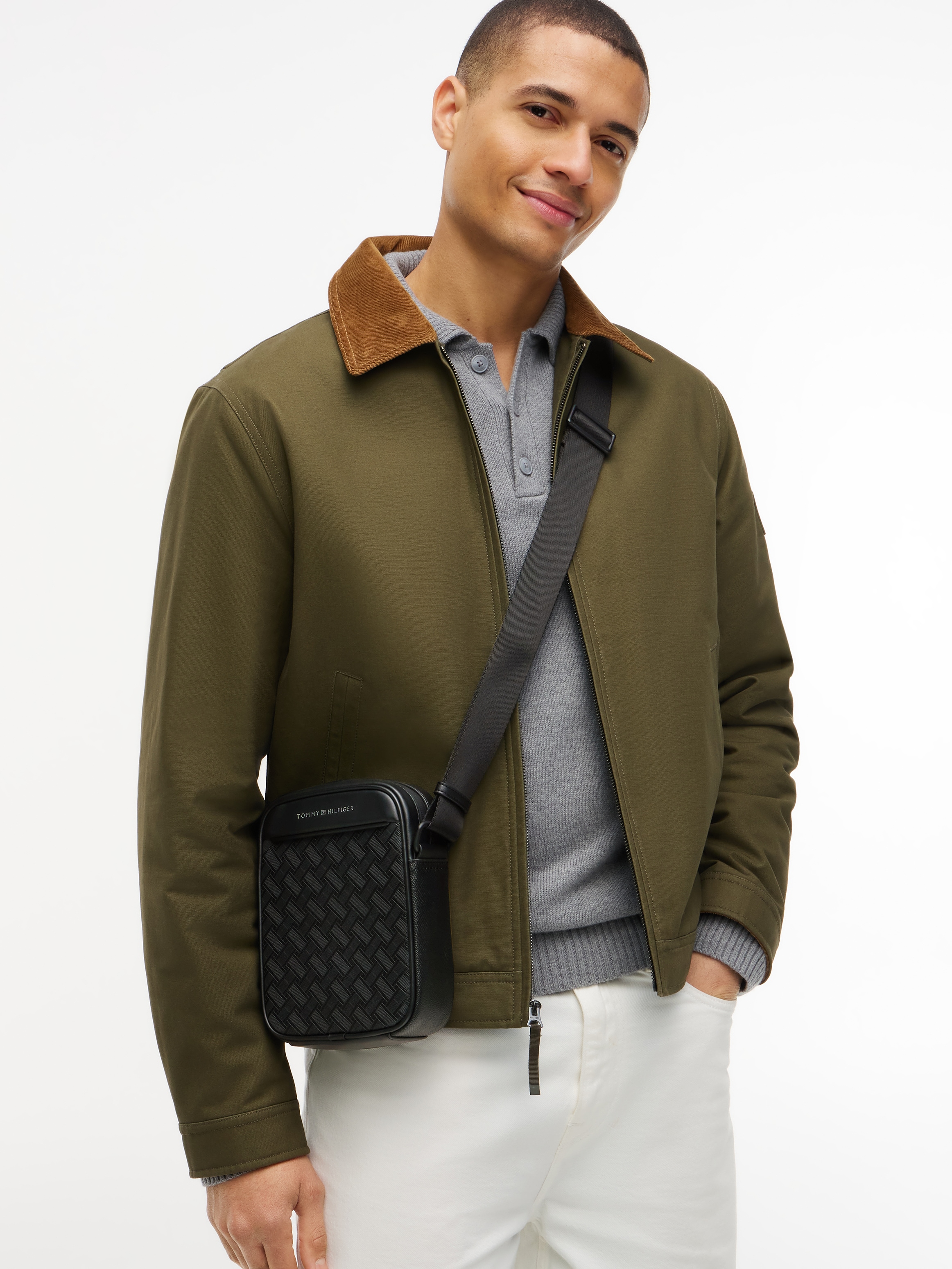 Tommy Hilfiger Umhängetasche »TH MODERN MONOGRAM MINI REPORTER« Unisex Schultertasche, Crossbodybag mit modischer Logprägung