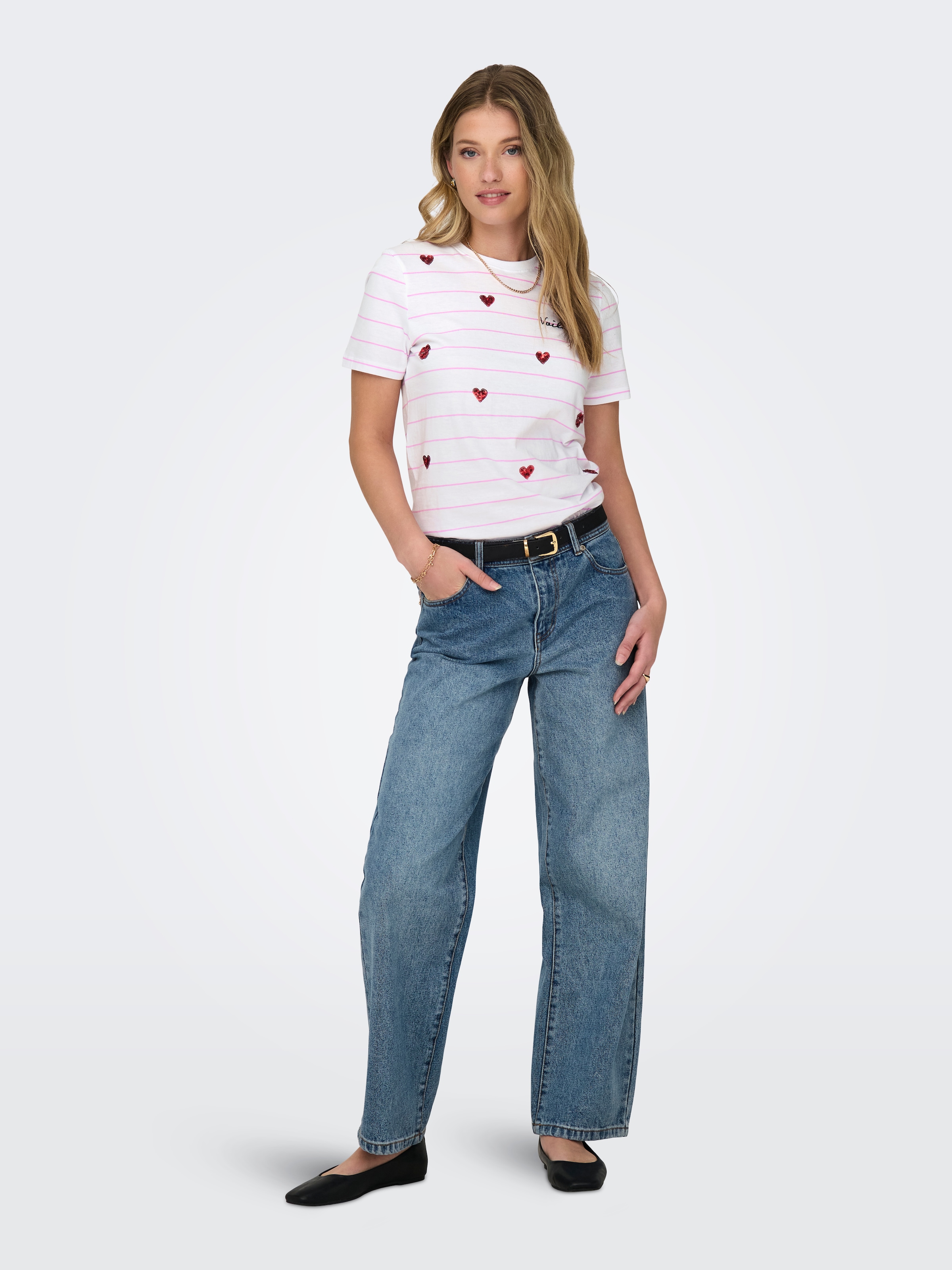 ONLY T-Shirt »ONLKITA LIFE REG S/S HEART TOP BOX JRS«