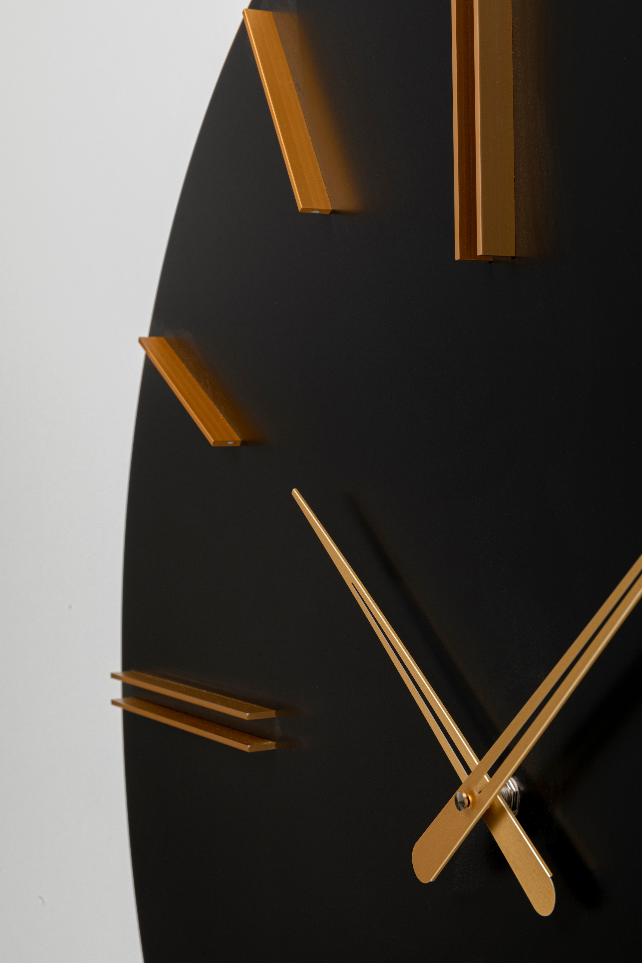 Kare Design Wanduhr »Wanduhr Luca Schwarz Ø70cm«