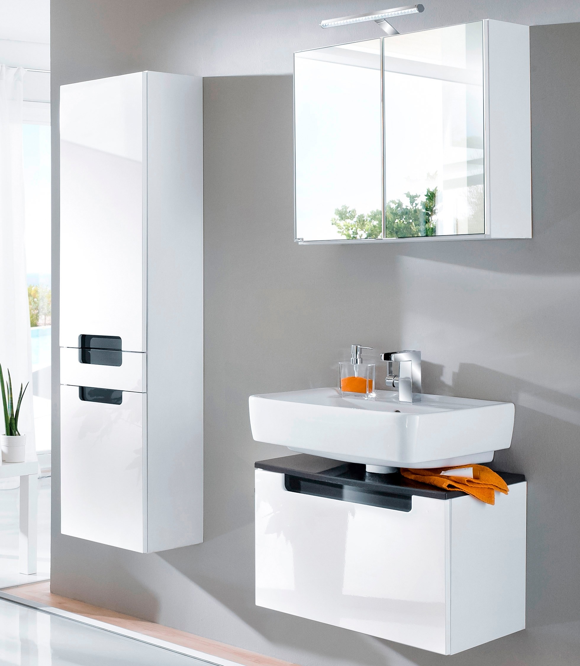 welltime Hochschrank »Siena«, Breite 40 cm, mit hochglänzenden Fronten in w günstig online kaufen