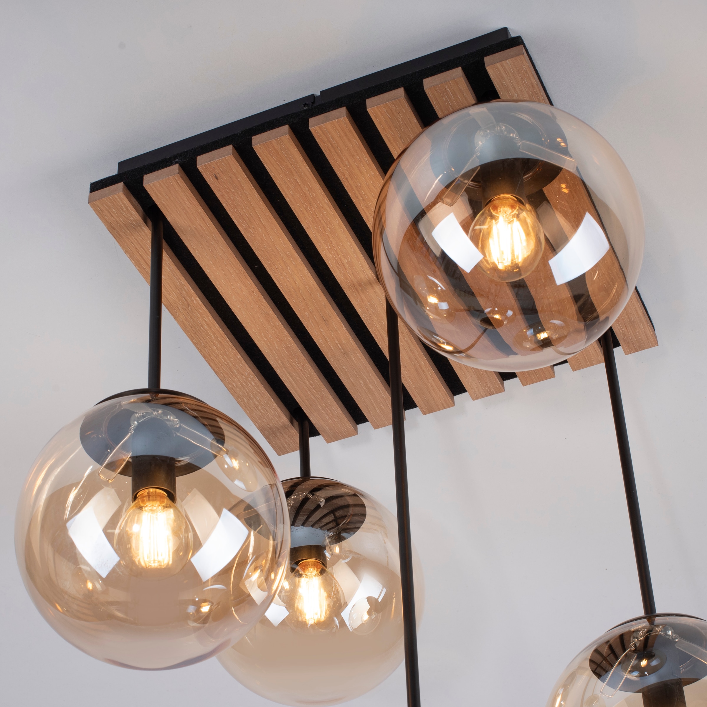 Leonique Deckenleuchte »Erinette Akustikpaneele mit Glaskugeln«, 5 flammig, Leuchtmittel E14 | ohne Leuchtmittel-Leuchtmittel wechselbar, Holz, Akustik, Paneele, Glas, Deckenlampe E14