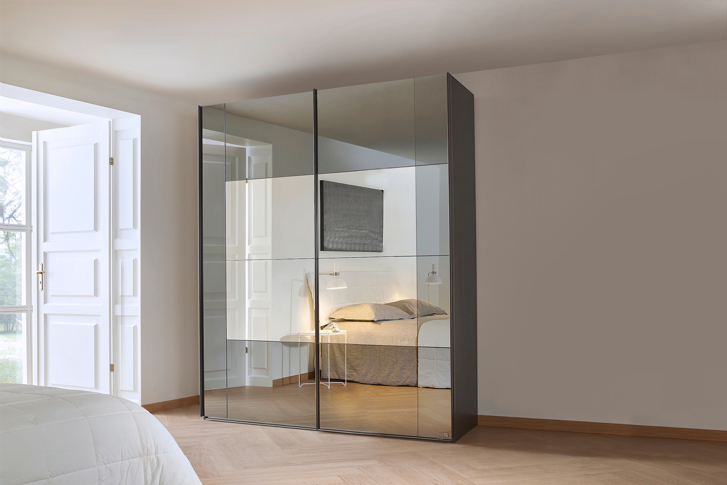 rauch Schwebetürenschrank »X-tend« inkl. Inneneinteilung mit 4 Stoffkisten sowie Außentürendämpfer