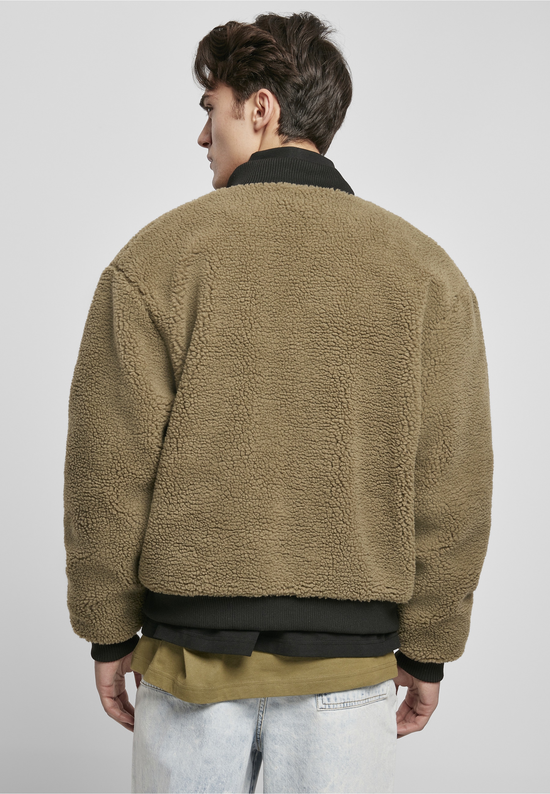 URBAN CLASSICS Winterjacke »Urban Classics Herren Boxy Sherpa Jacket« 1 Stk. tlg. ohne Kapuze