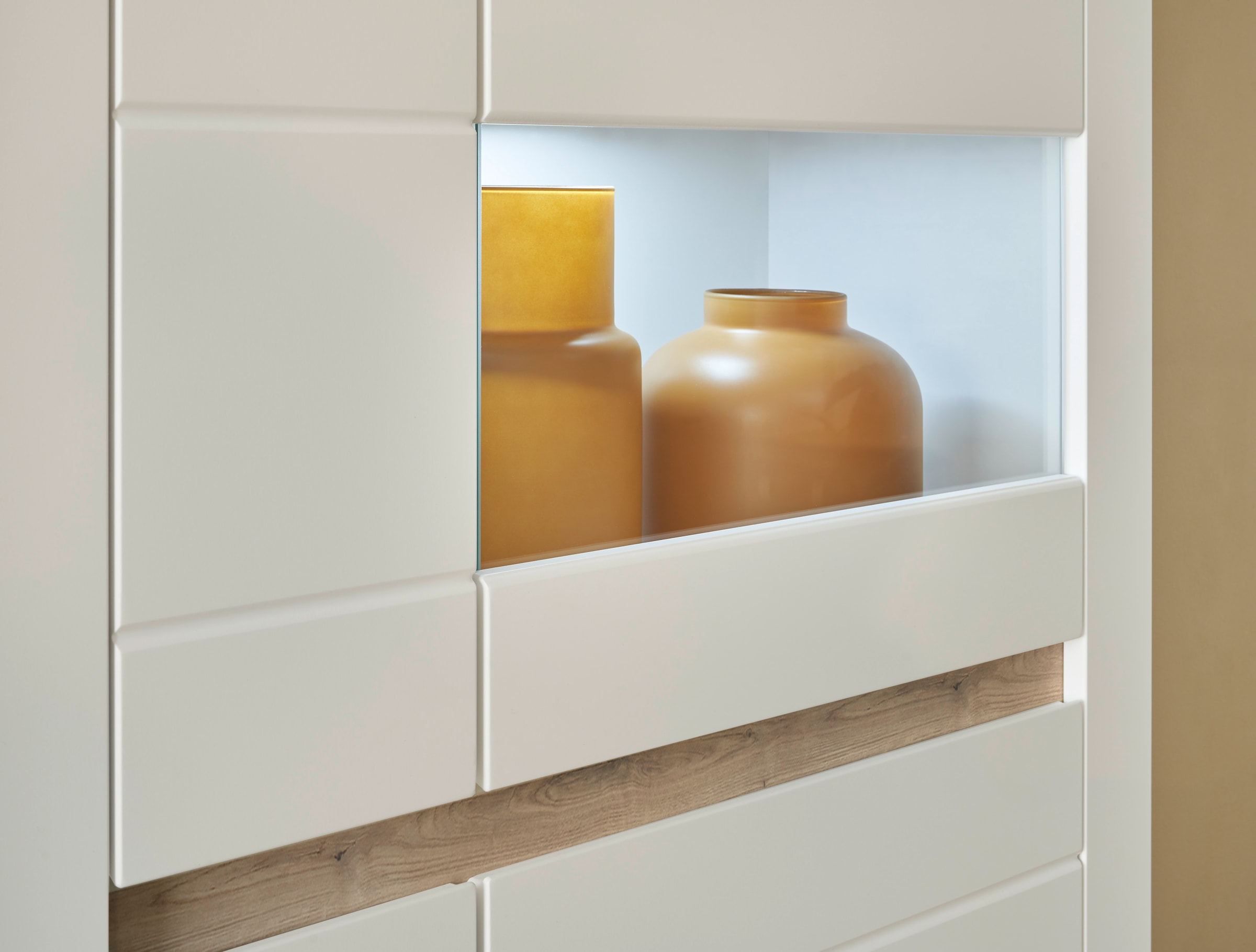 INOSIGN Wohnwand »Anbauwand in Weiß Matt, Wohnzimmer-Set mit austauschbarer Blende«, (Set, 3 St.), enthält Vitrine, Lowboard, Wandboard, zeitloses Design, 312 cm breit