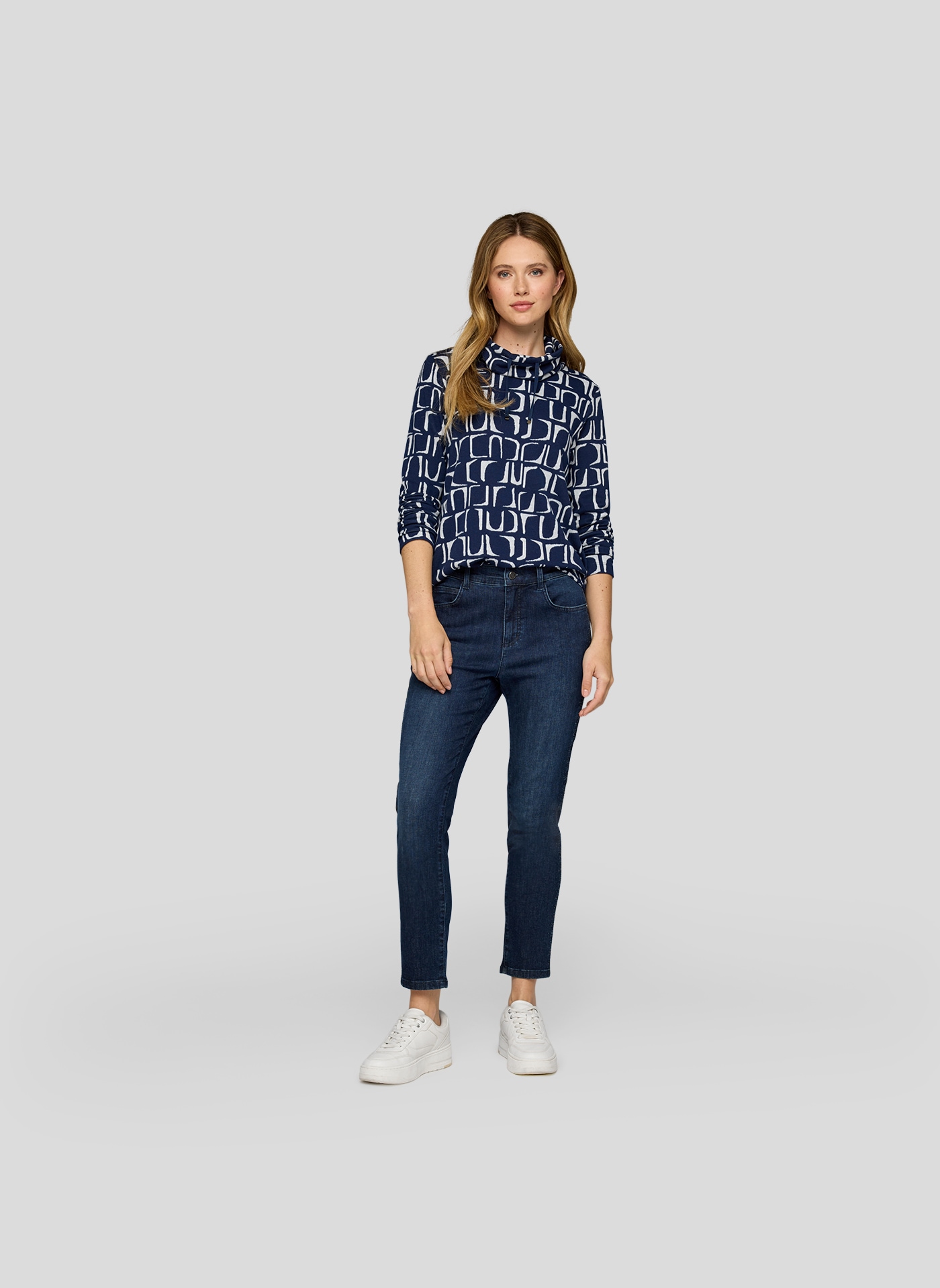 Rabe Langarmshirt mit grafischem Muster und gerafftem Kragen mit Kordelzug