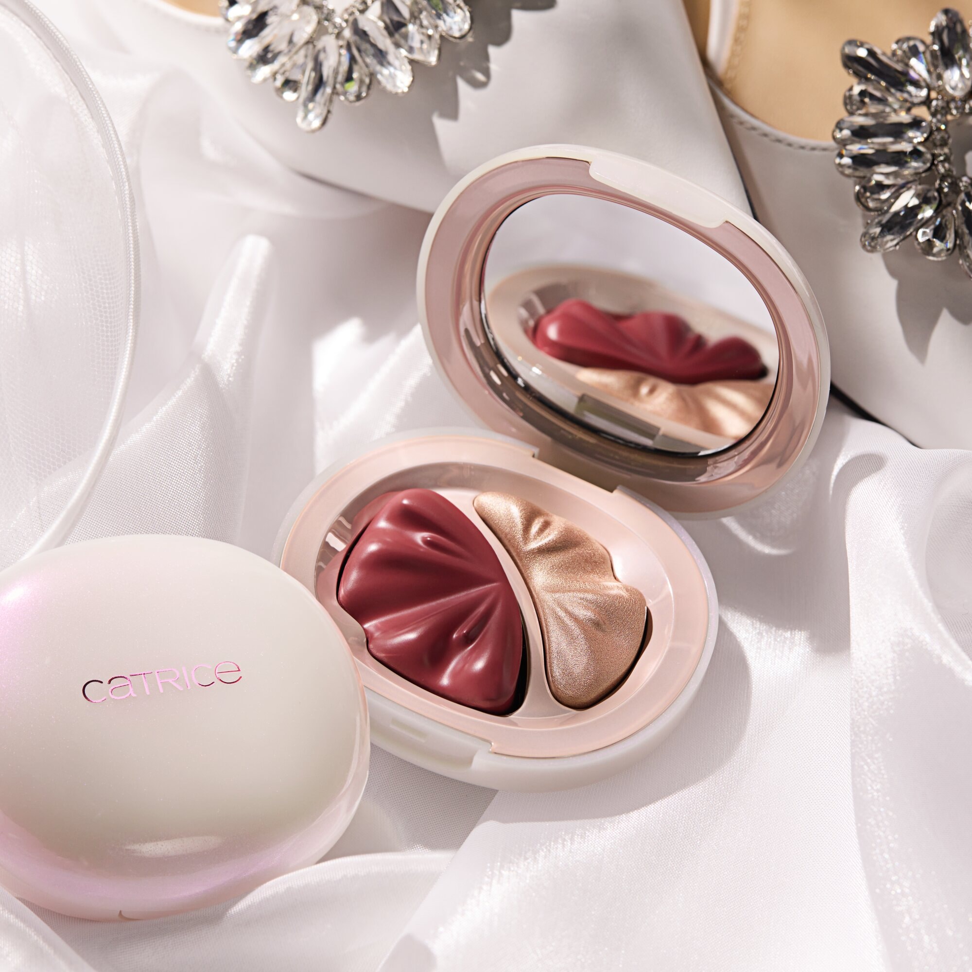 Catrice Rouge-Palette »BRIDES & BESTIES Blush & Highlighter Duo«