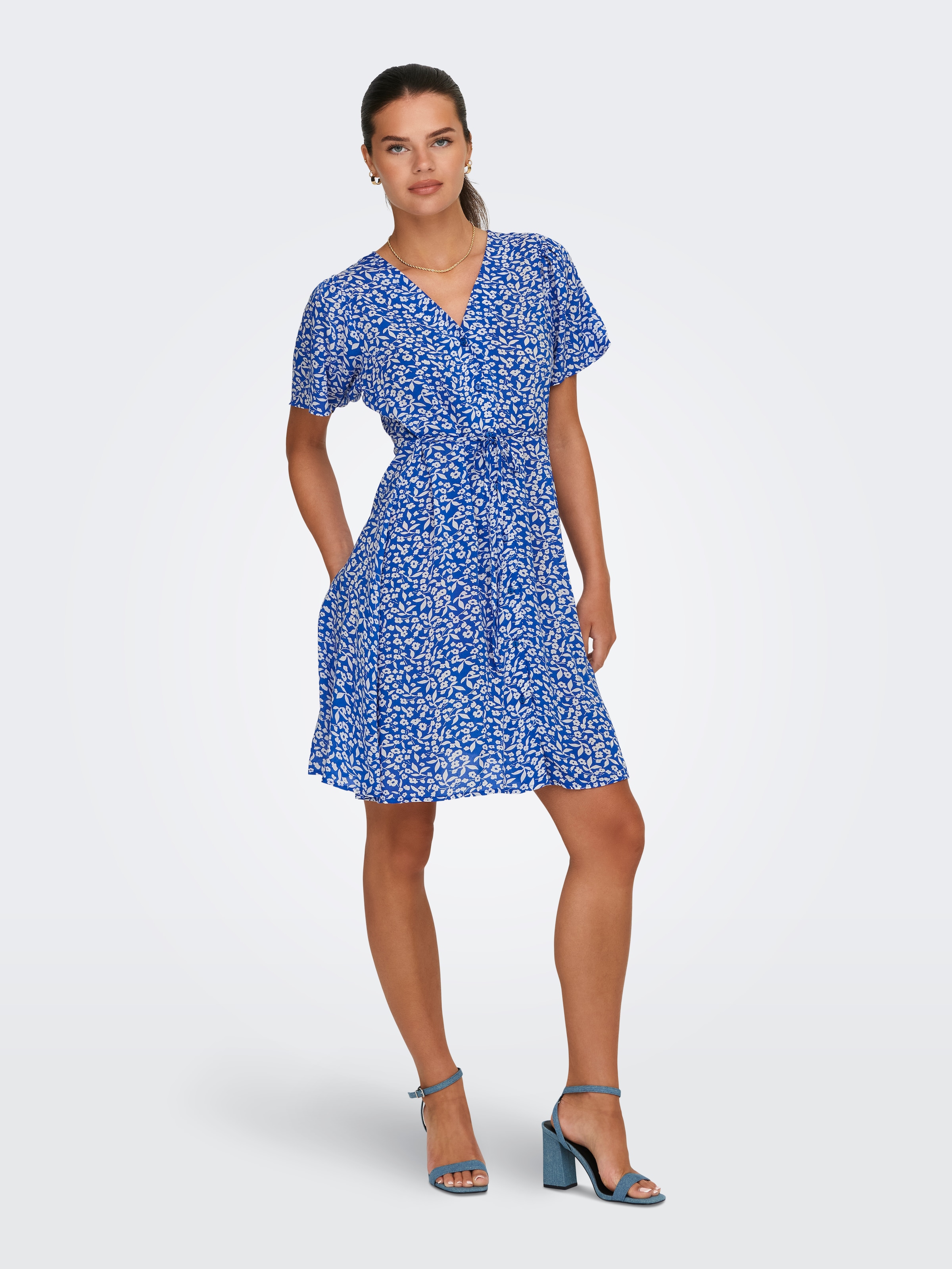 ONLY Minikleid »ONLEVIDA S/S SHORT DRESS WVN NOOS« Viskose, regular fit, V-Ausschnitt