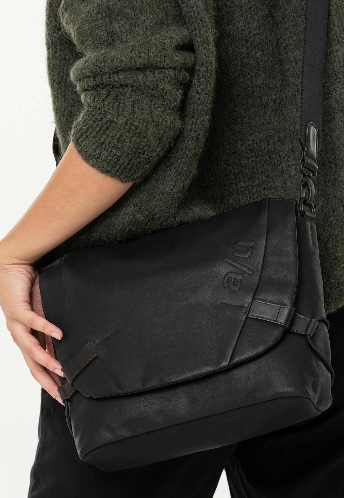 aunts & uncles Messenger Bag »Aunts & Uncles Umhängetasche Sendai«