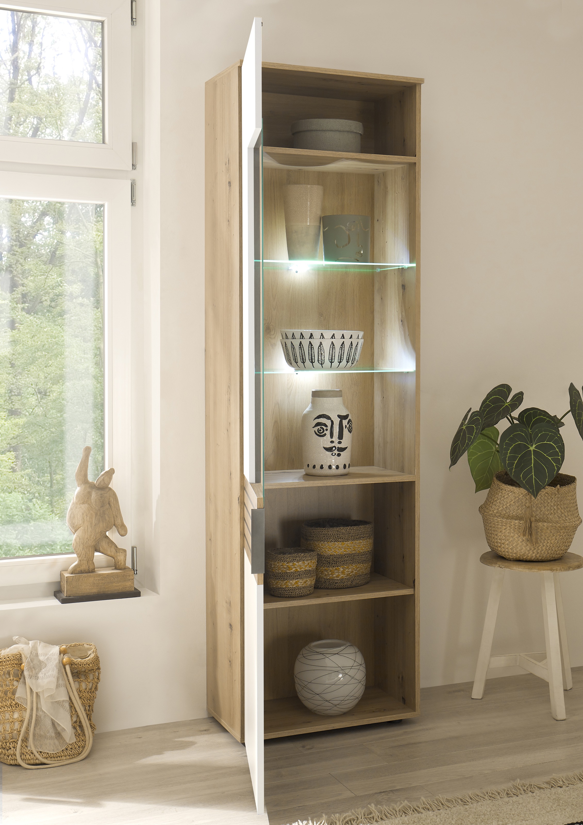 HBZ Vitrine »BZ 5110«, (1 St.), mit LED-Beleuchtung, Vitrinenschrank wahlweise in grau oder weiß