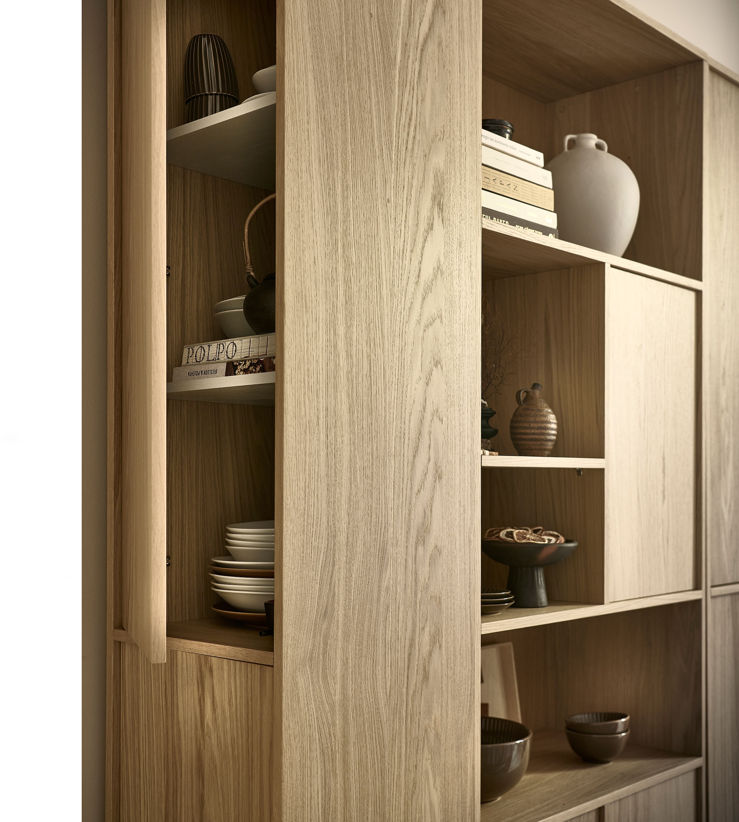 WOOOD Stauraumregal »Modulair mit Push-to-open und FSC® Eichenfurnier B110 x T40 x H199 cm« Vielfältige Fächergrößen, Tragkraft 15 kg pro Einlegeboden