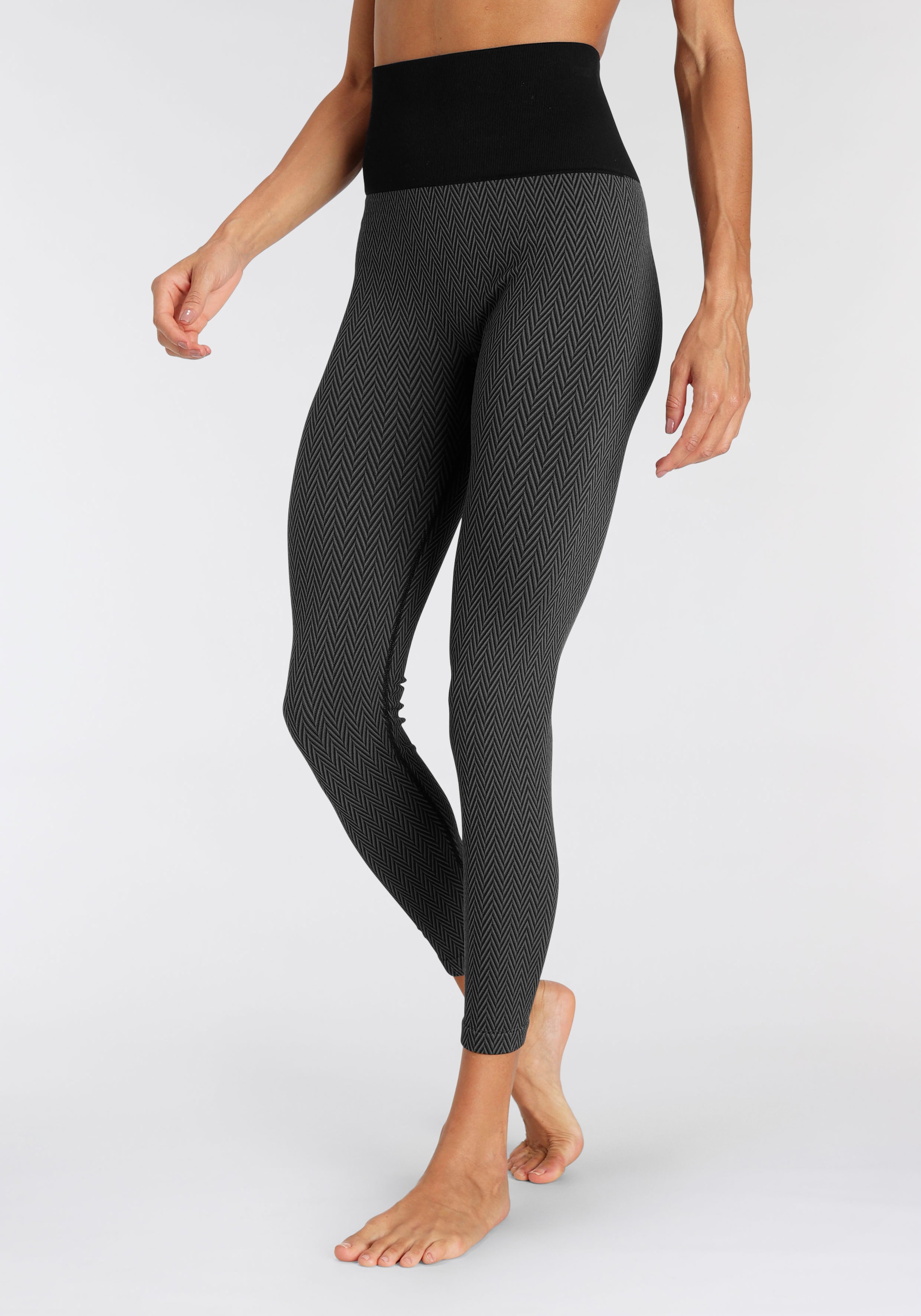Vivance active Leggings, in Jacquardmuster und breitem Bund