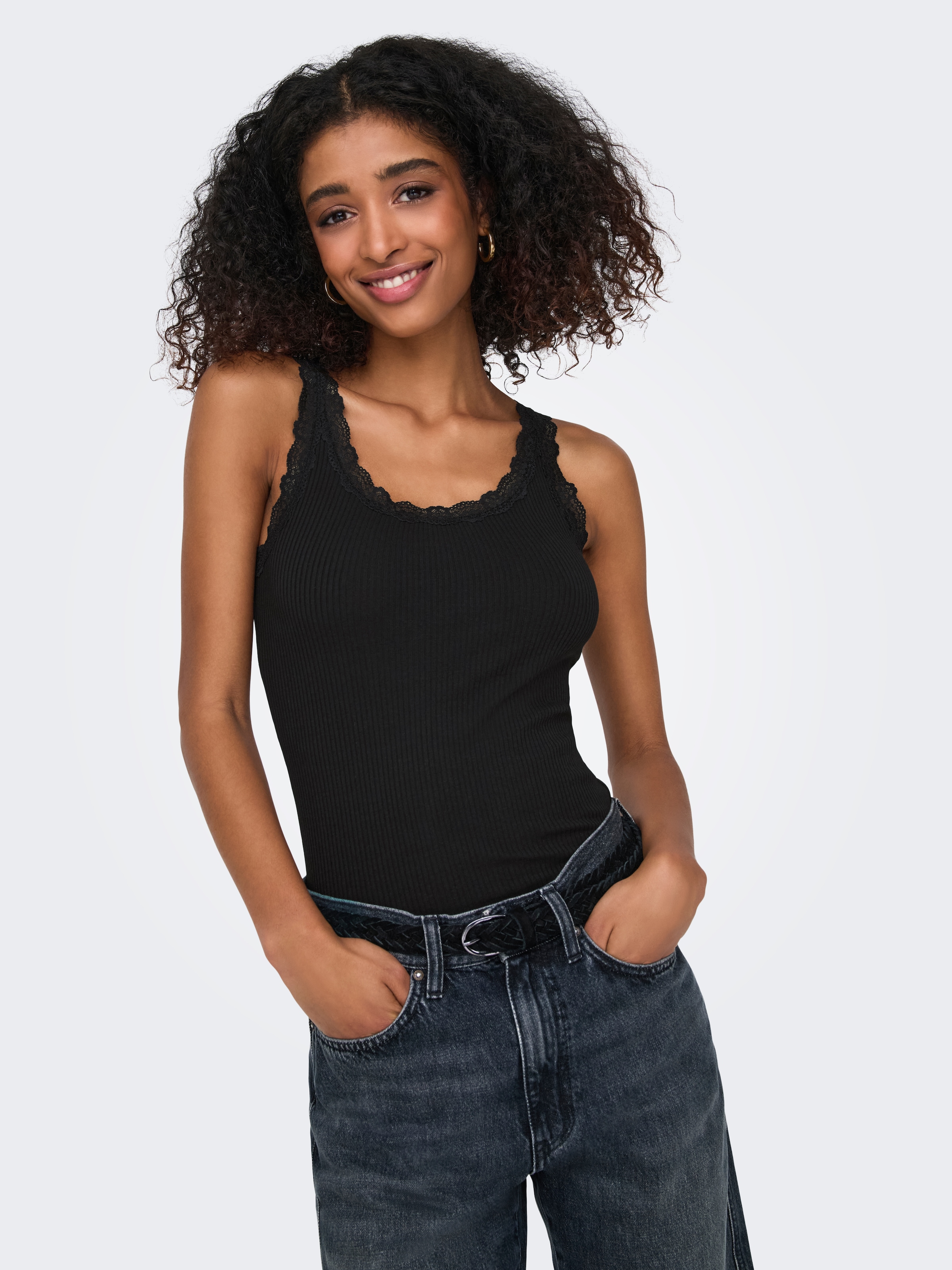 ONLY Tanktop »ONLSARA SHARAI LACE TANK TOP JRS NOOS«