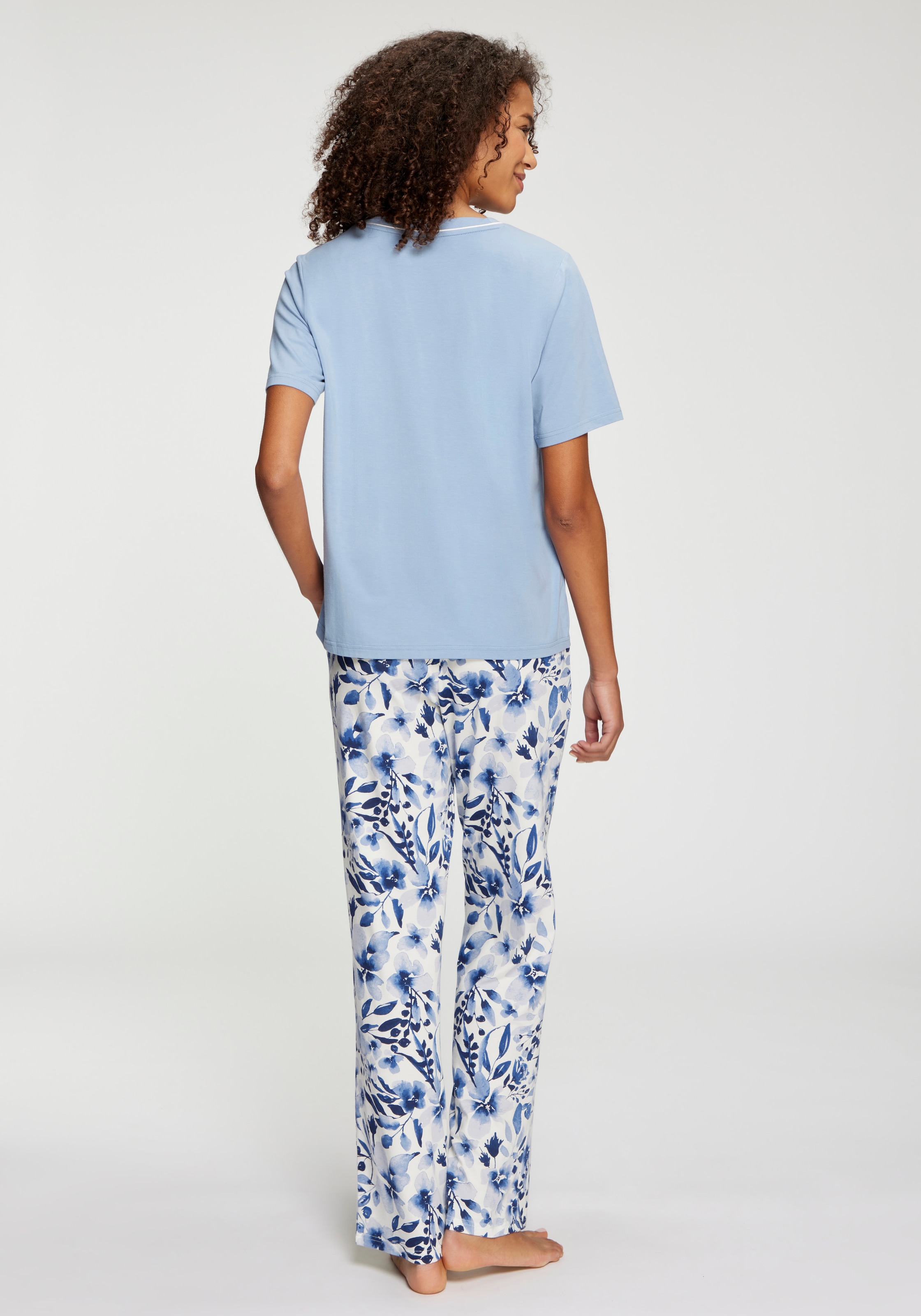 LASCANA Pyjama Set, 2 mit bedruckter Hose