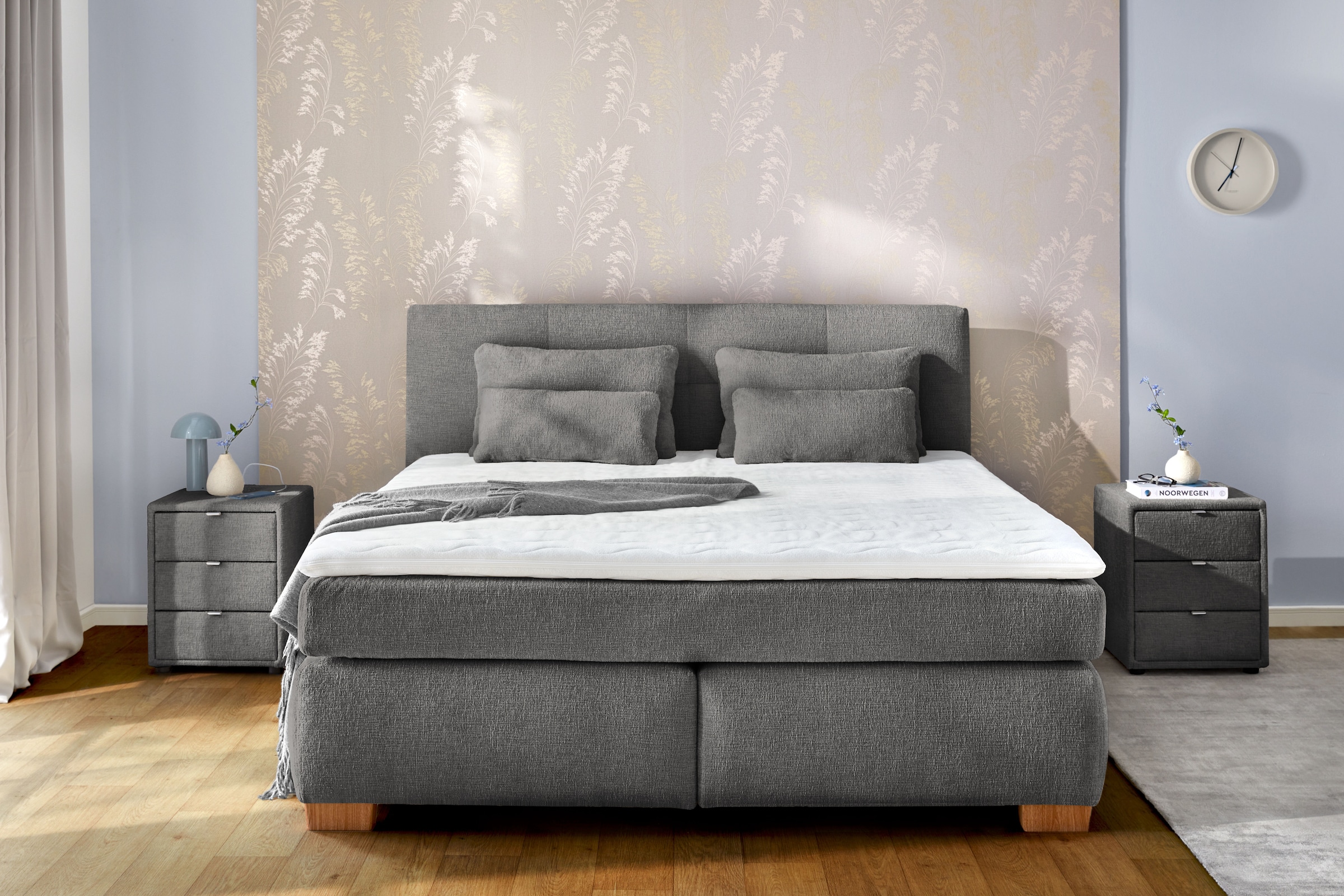 Jockenhöfer Gruppe Boxspringbett »Ulla, Wende-Bonell-Federkernmatratze (H2/H3)« inklusive Topper und 4 Kissen, Bettbreite 160 cm oder 180 cm wählbar