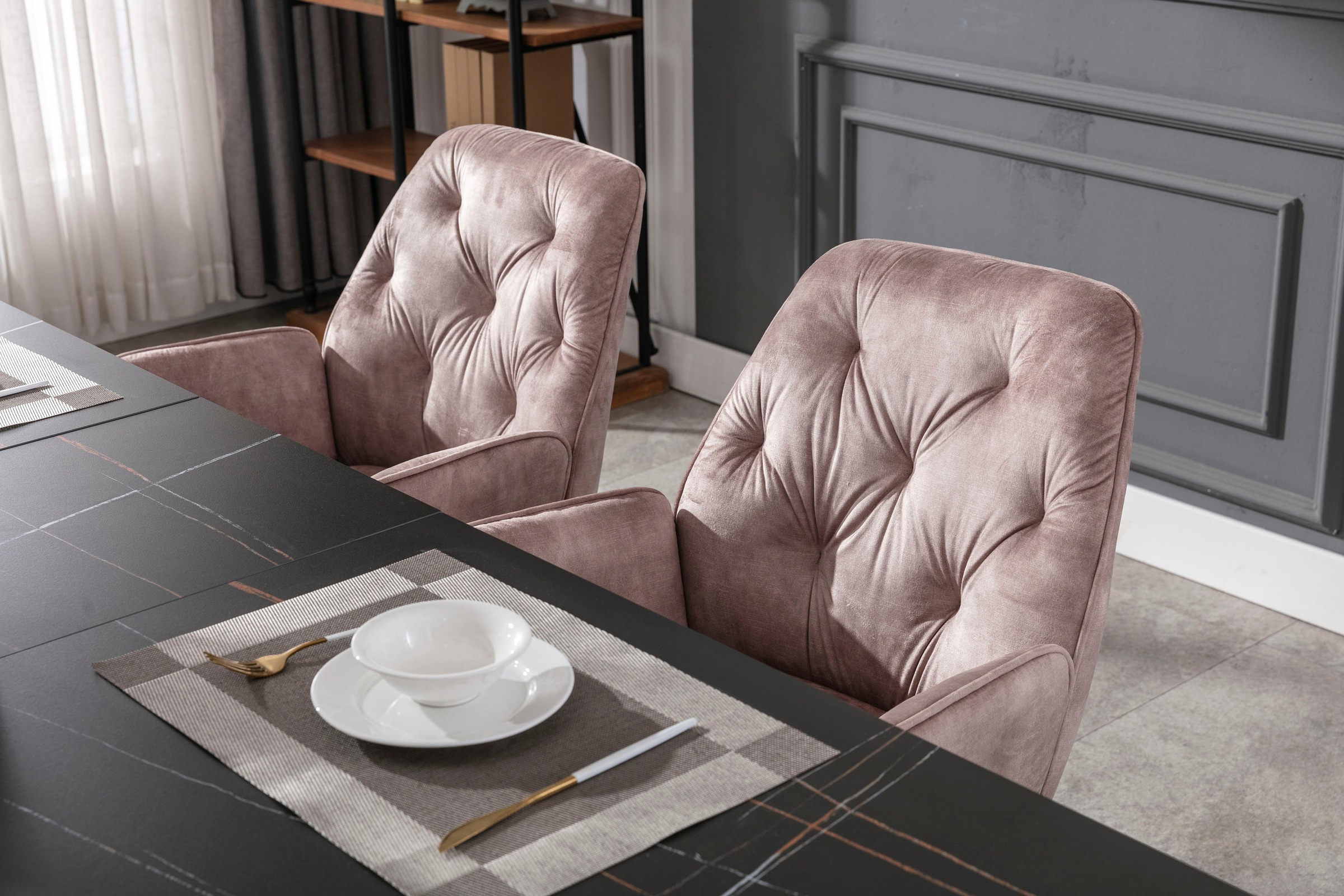 byLIVING Esszimmerstuhl »Sarina«, (Set), 2 St., Samtstoff Velvet, 2er-Set, hochwertiger Vintage-Samt Bezug mit Steppung, 360Grad drehbar