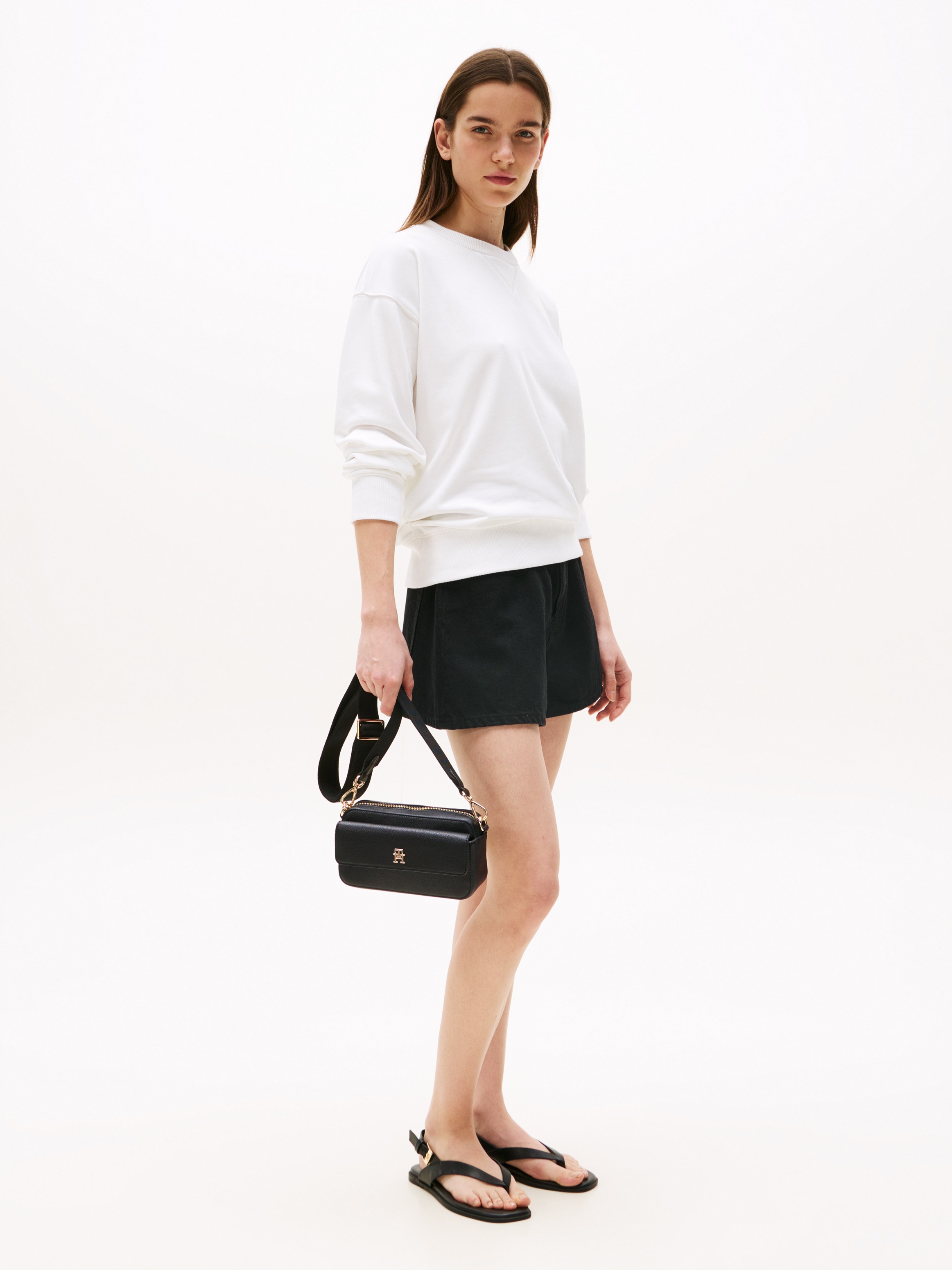 Tommy Hilfiger Umhängetasche »TH DISTINCT CAMERA BAG«, Damen Schultertasche, Minibag mit zusätzlichem Vordertachenfach
