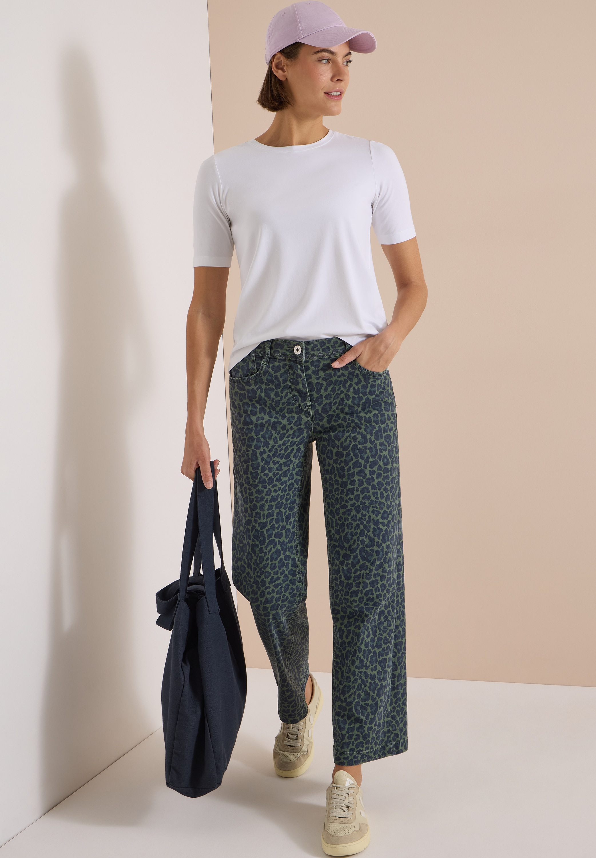 Cecil Loose-fit-Jeans »Style Neele« mit Leo-Muster / Stretch