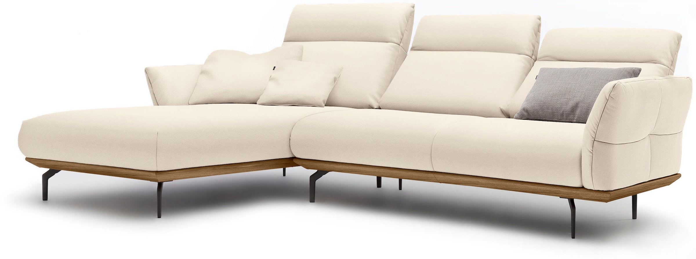 Creation BY ROLF BENZ Ecksofa »CR.460«, Sockel in Nussbaum, Winkelfüße in U günstig online kaufen
