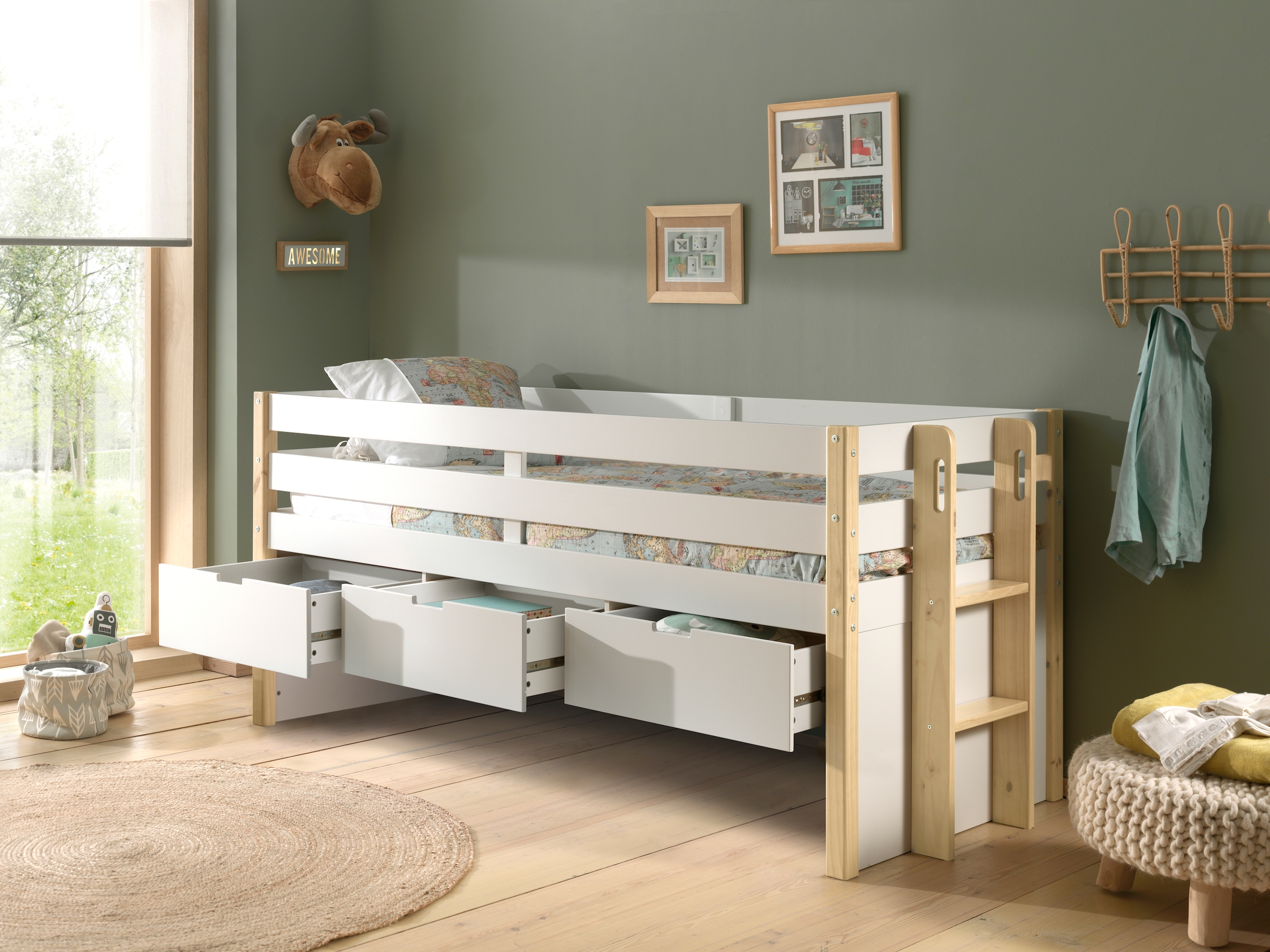 Vipack Hochbett »Magrit, mit 3 geräumingen Schubladen, viel Stauraum, moderne Optik«, (B/H/T ca. 219,4x100x97,8cm, MDF weiß lackiert, Kiefer natur), wahlweise mit oder ohne Bettschublade als zusätzlichen Stauraum