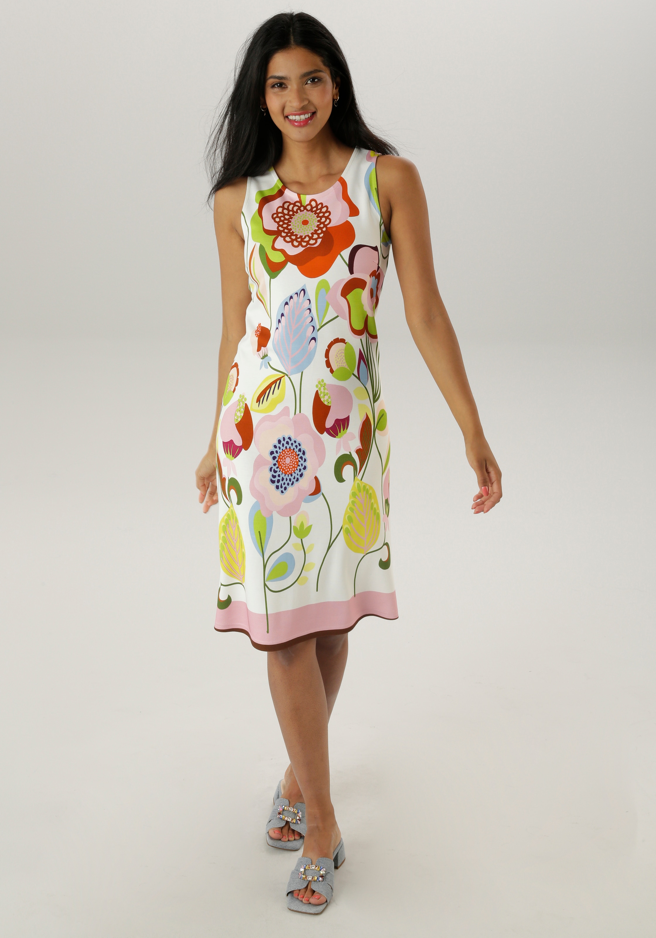 Aniston SELECTED Sommerkleid, mit modischen, floralem Druck