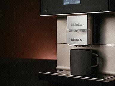 Miele Kaffeevollautomat »CM7550 CoffeePassion, inkl. Milchgefäß, Kaffeekannenfunktion«