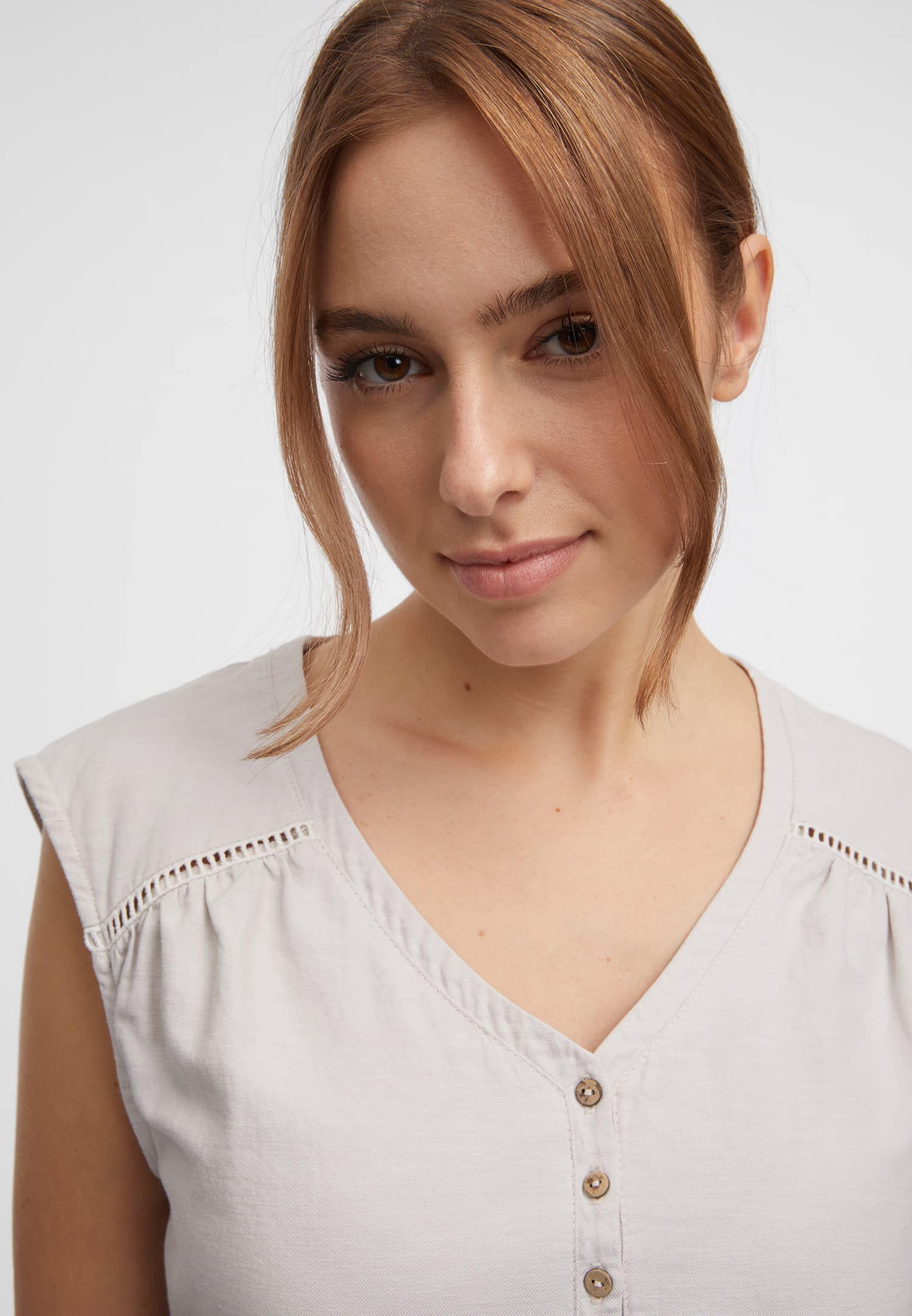 Ragwear V-Shirt »SALTTY LINEN«, mit Leinen