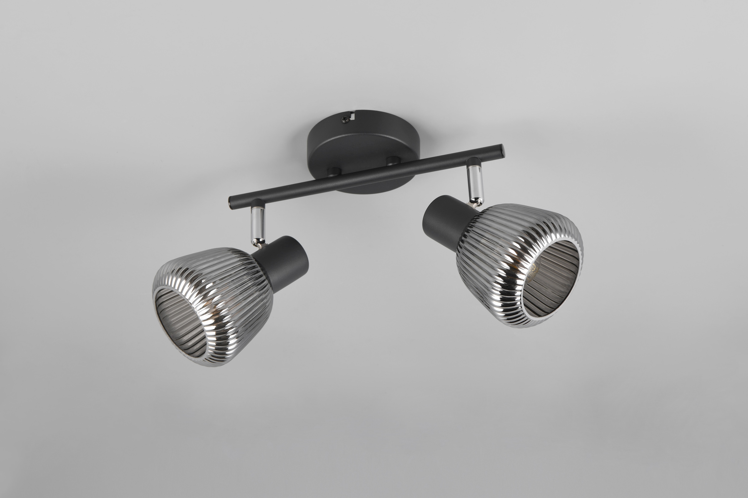 TRIO Leuchten Deckenstrahler »TARIFA, 2-flammiger Deckenspot mit Glasschirm, exkl 2xE14 max 10W«, 2 flammig, Leuchtmittel E14 | Leuchtmittel wechselbar, Glasschirm in Riffeloptik leicht verspiegelt, verstellbare Spots
