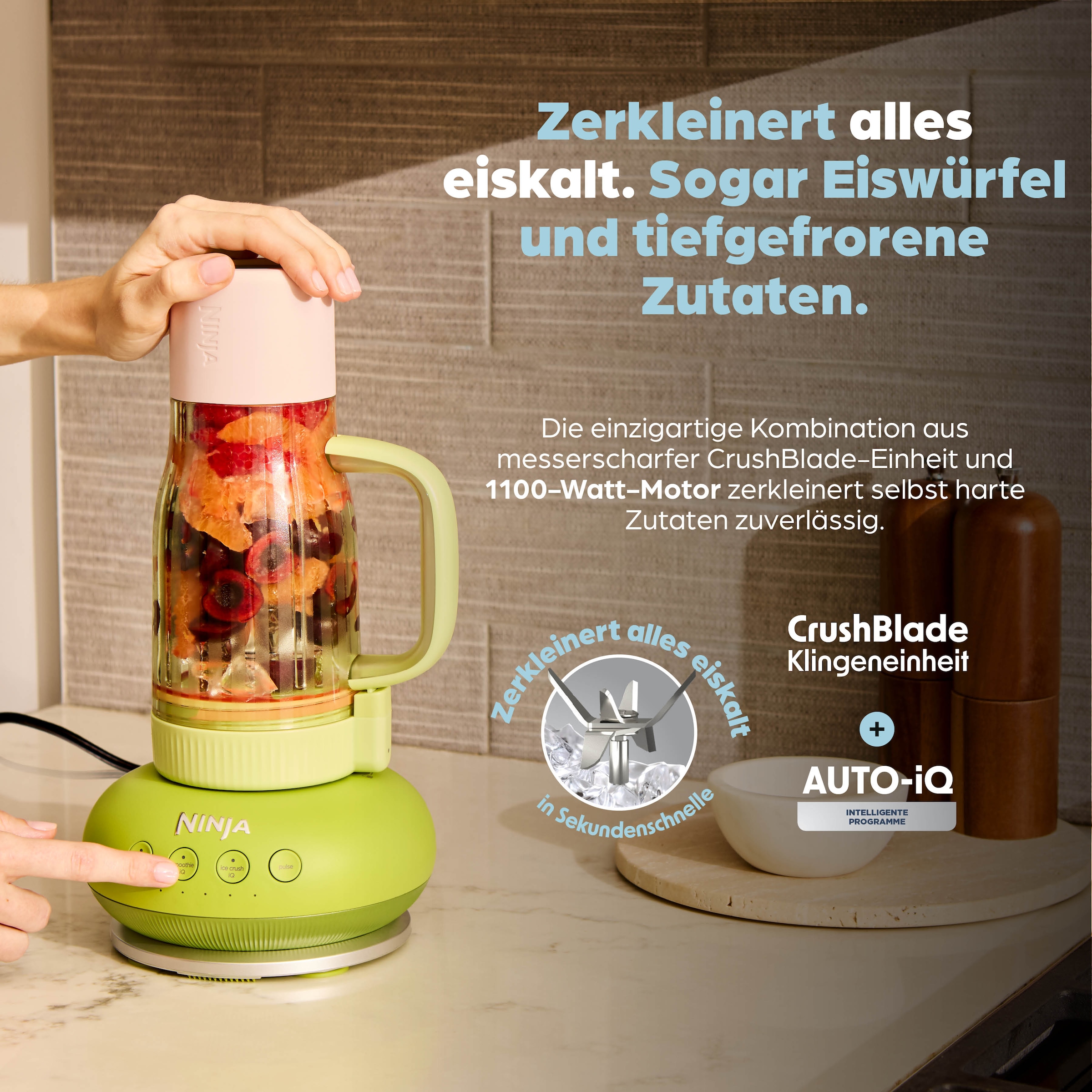 NINJA Zerkleinerer »BlendBoss To-Go-Becher-Mixer - stone/mint DB351EUST« 1100 W Auto-iQ-Technologie, Zerkleinert alles eiskalt-  sogar  tiefgefrorenes