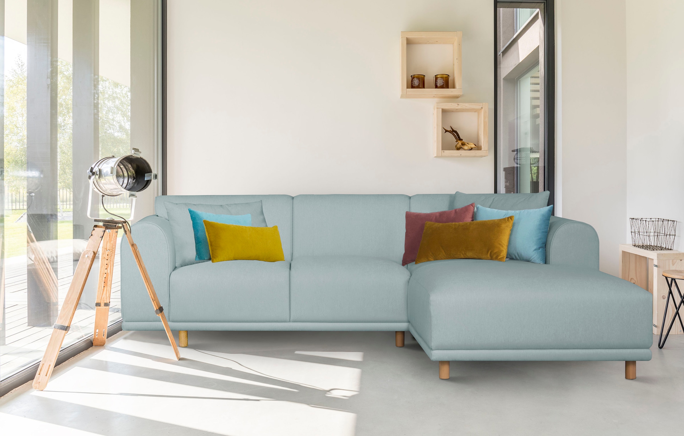 andas Ecksofa »Maroon L-Form«, in skandinavischem Design, mit losen Kissen günstig online kaufen