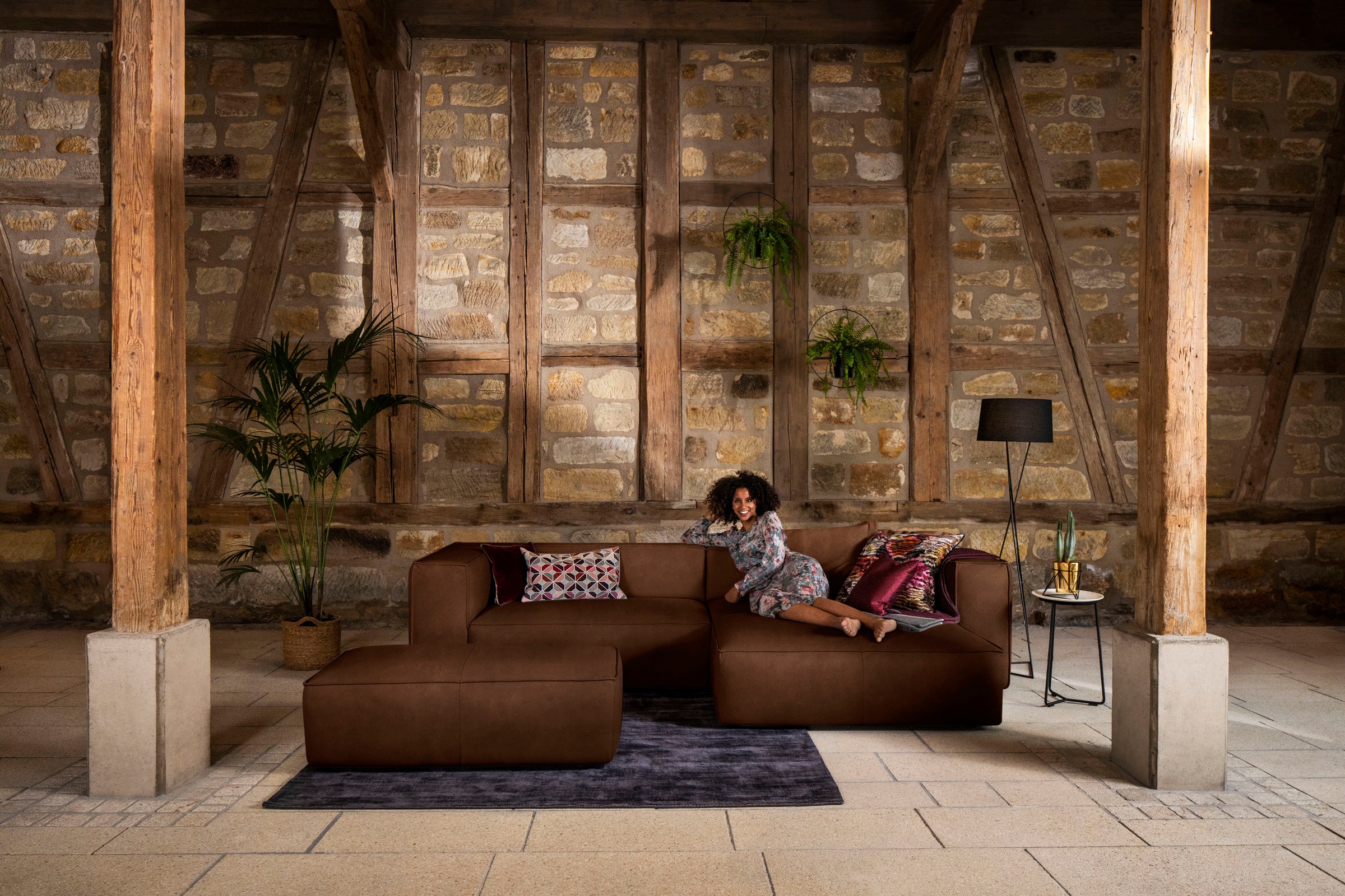 W.SCHILLIG Ecksofa »around-the-block« inklusive Hocker, mit eleganter Biese günstig online kaufen