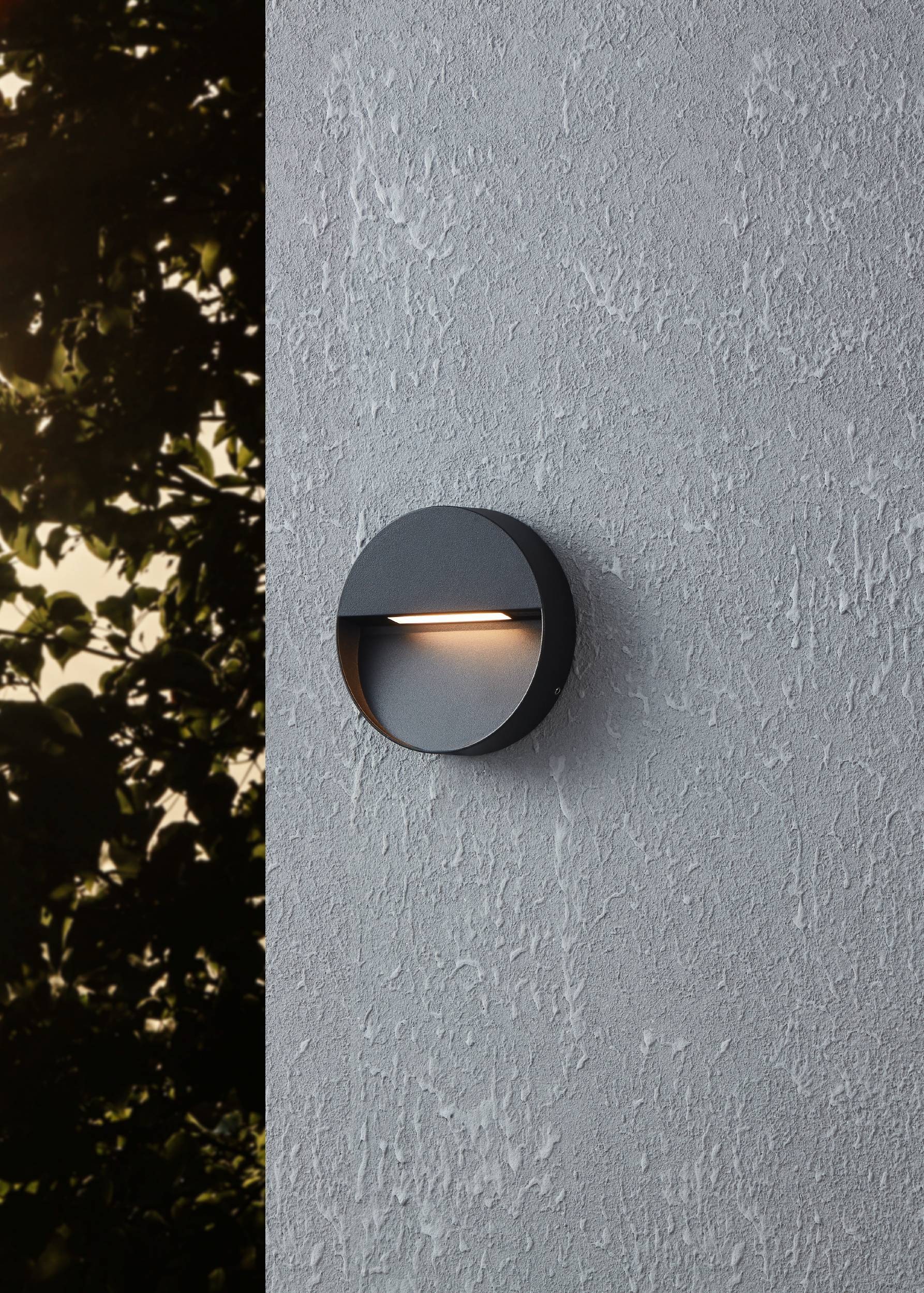 EGLO Wandleuchte »Maruggio Wandlampe, Außenbeleuchtung, runde Außenleuchte, IP65, Lampe« LED-Modul 1 Stk. Kaltweiß | Neutralweiß | Warmweiß Wand-/Deckenleuchte - Ø15 x AL3,5 cm - schwarz - 1X4,8W inkl.