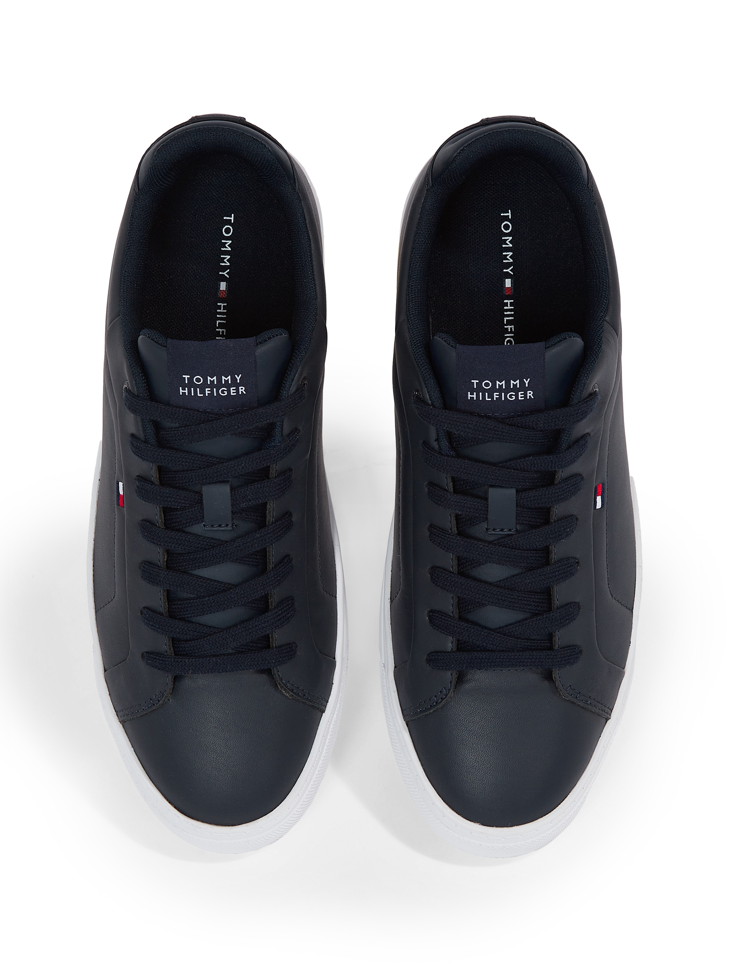 Tommy Hilfiger Sneaker »ICON COURT LTH FLAG ESS«, Freizeitschuh, Halbschuh, Schnürschuh mit kleiner Logoflagge