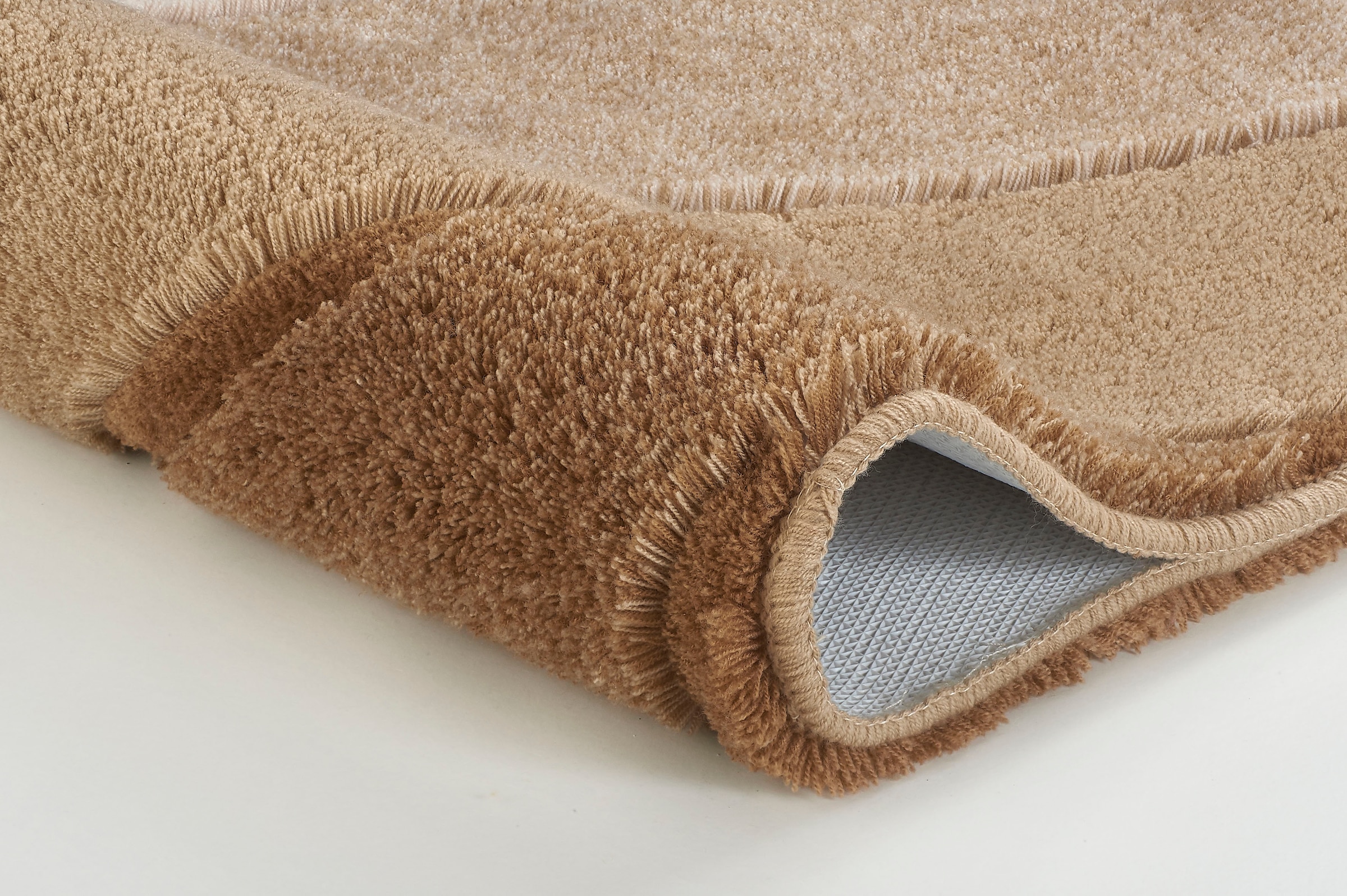 Kleine Wolke Badematte »Serenade«, rutschhemmend beschichtet, fußbodenheizungsgeeignet, Badteppich, Wellen Design, Farbverlauf, Hoch-Tief Effekt, waschbar