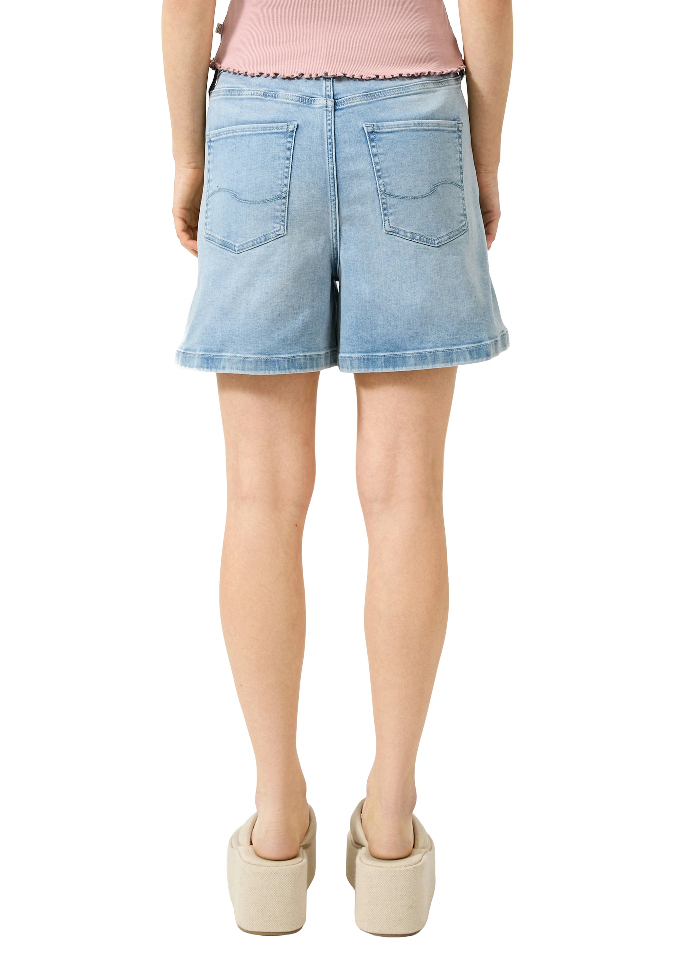 QS Shorts  Sommer-Jeans-Shorts mit Zierknöpfen