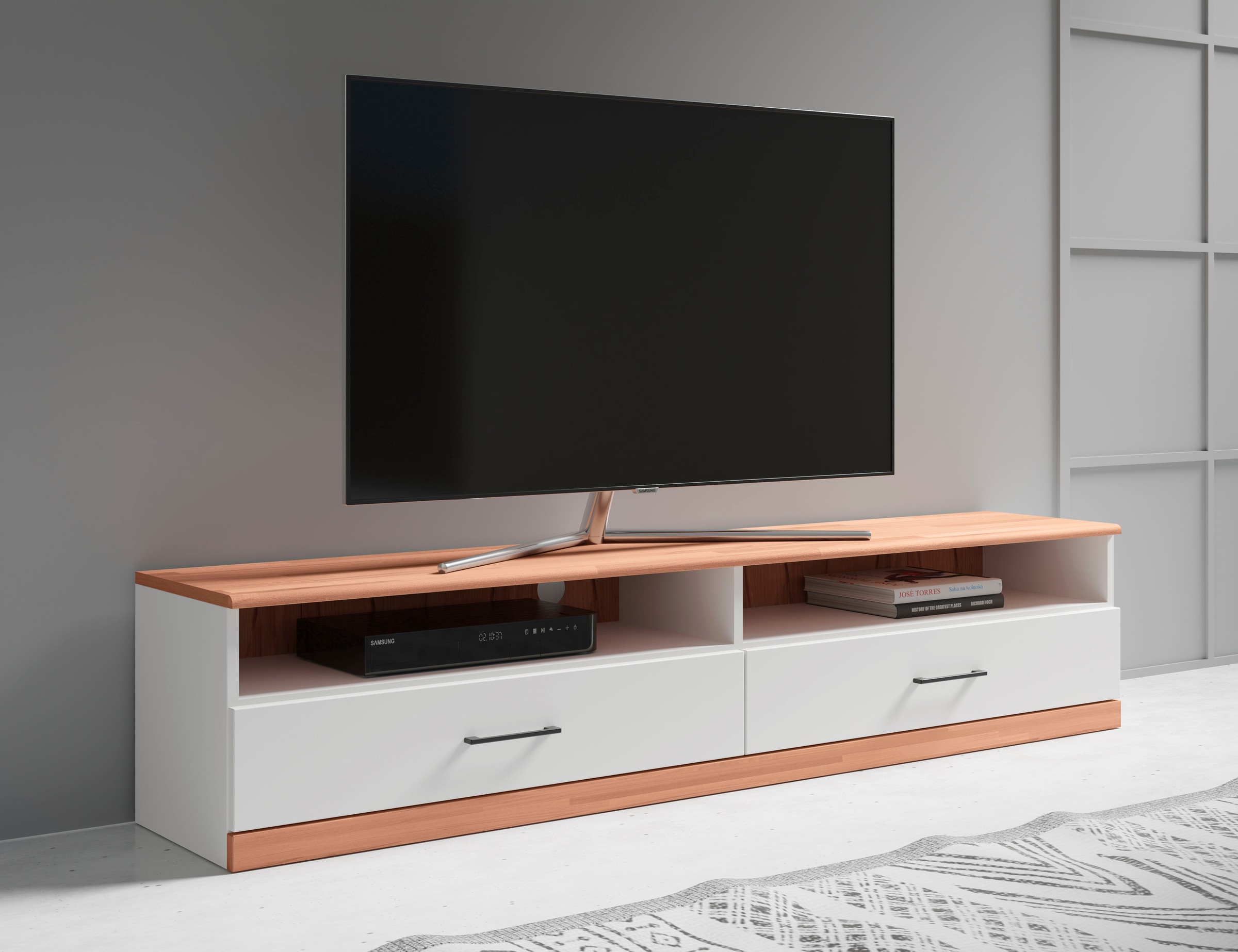 Home affaire Lowboard »Ribe,140cm breit,38cm hoch mit 2 Klappen,Oberplatte aus Massivholz«, Oberplatte Kernbuche massiv,schwarze Metall Griffe