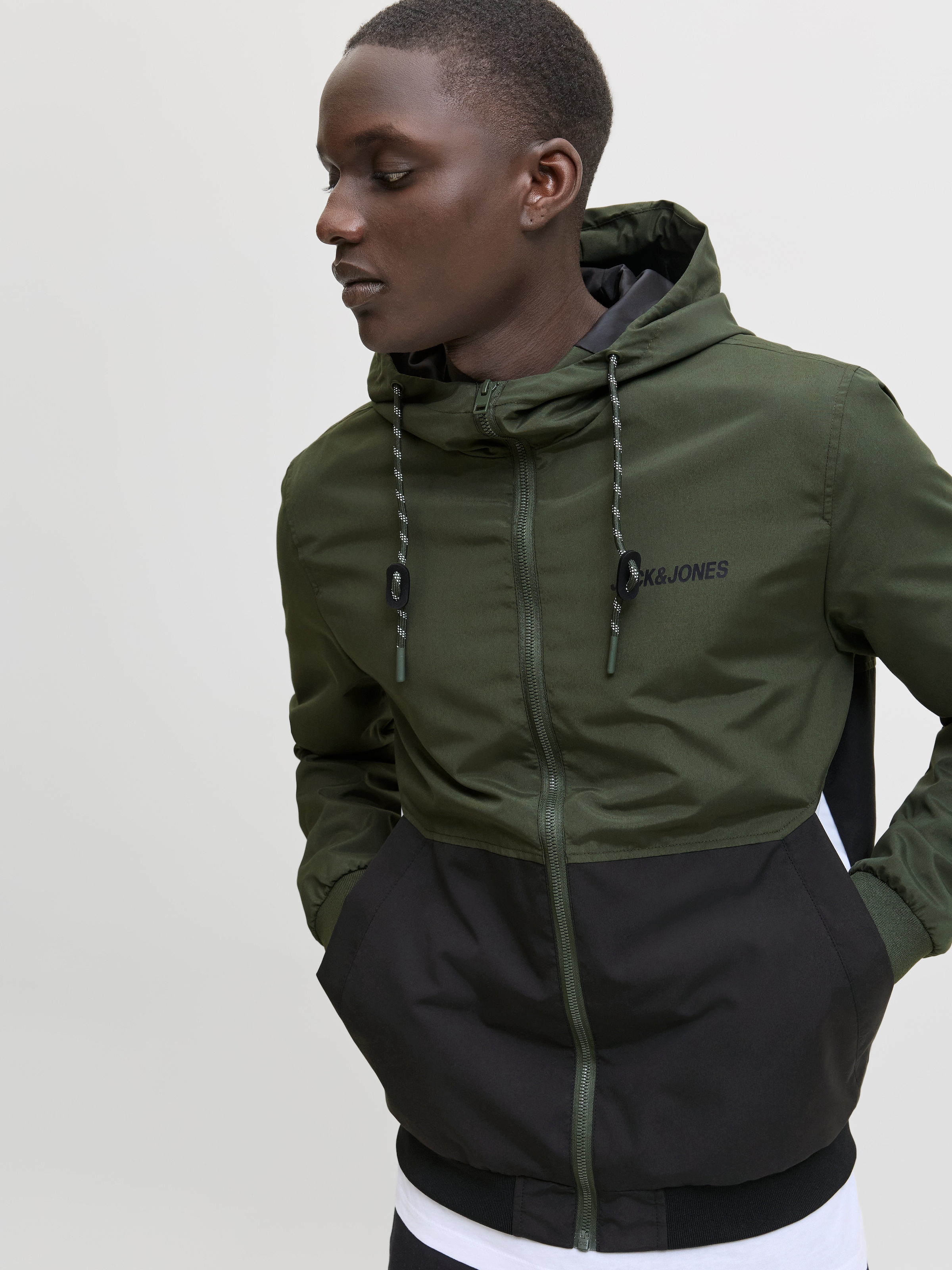 Jack & Jones Blouson »JJERUSH HOOD BOMBER NOOS«, mit Kapuze, mit Logo Schriftzug