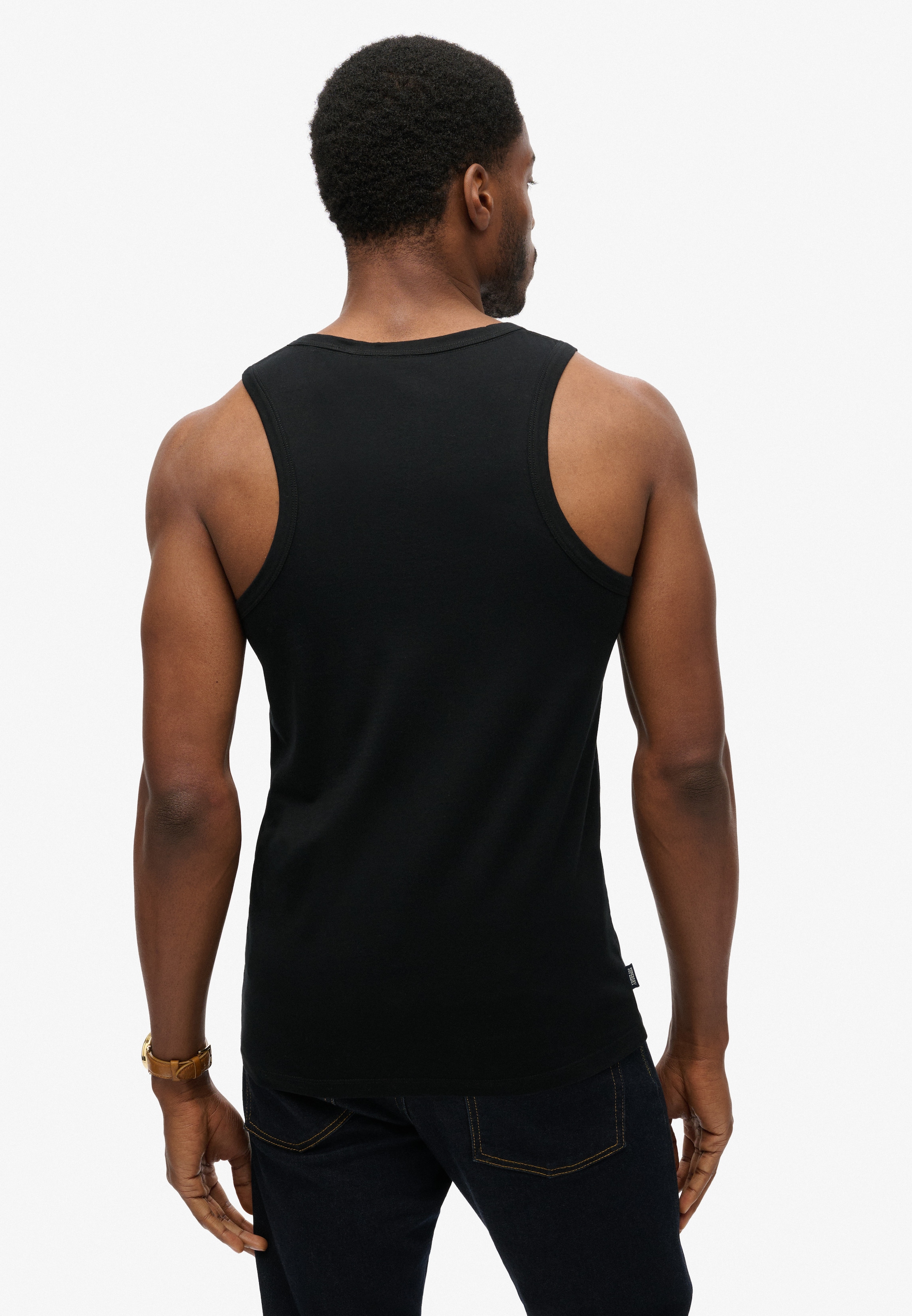 Superdry Tanktop »ESSENTIAL LOGO VEST UB« mit Markenlabel, aus Baumwolle und Single Jersey, Slim Fit, ärmellos