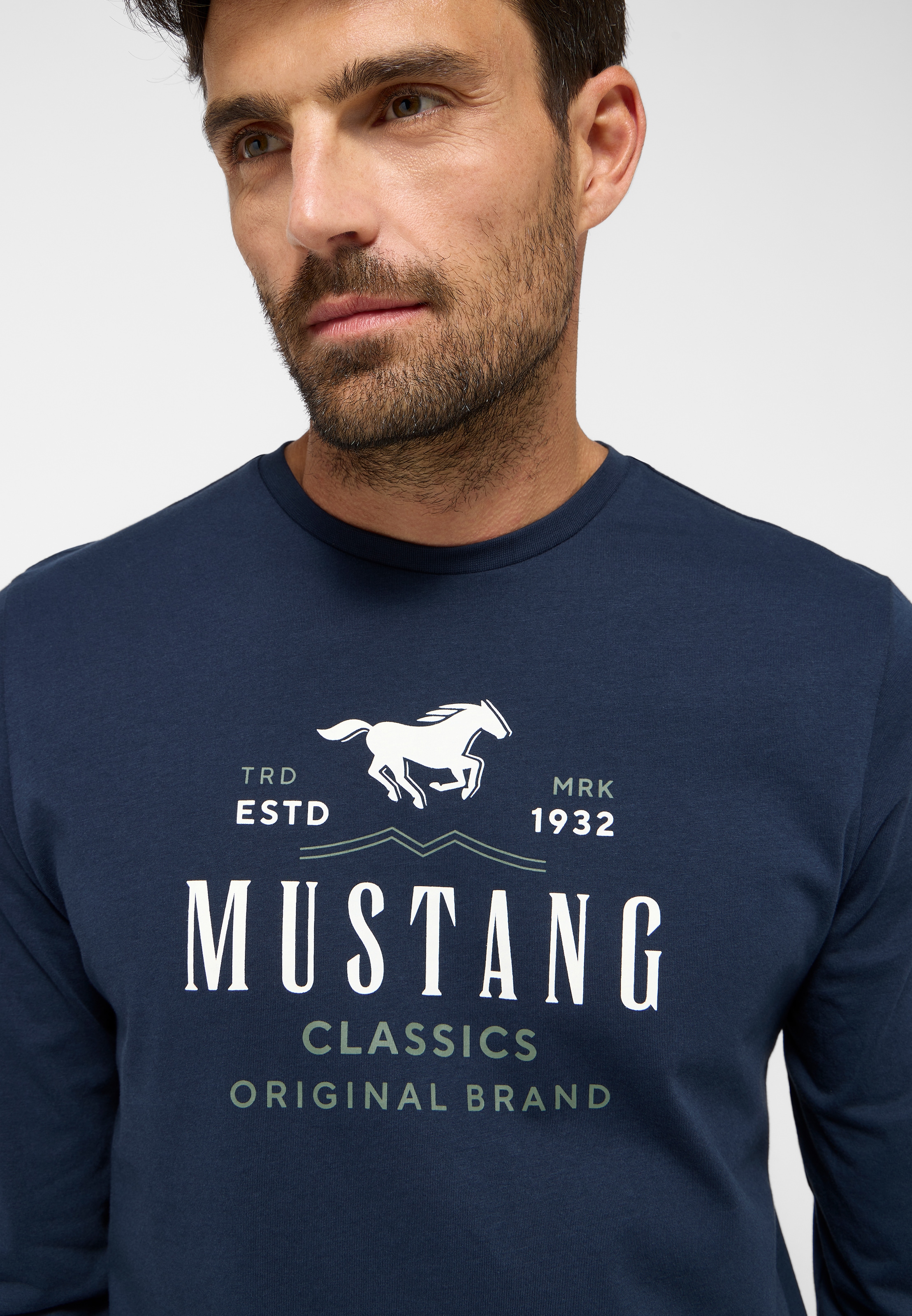 MUSTANG Langarmshirt »Style Adrian«