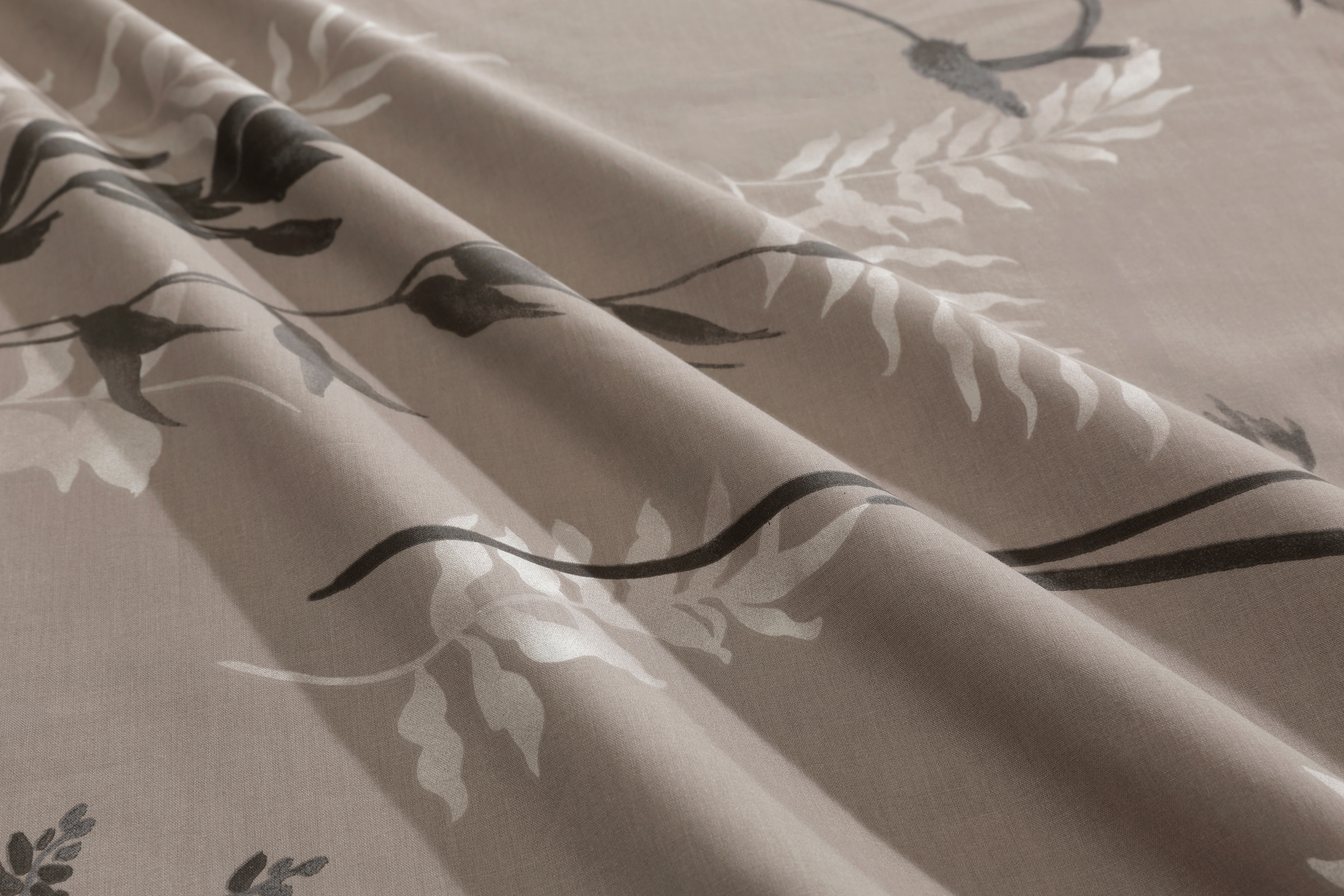 BIERBAUM Bettwäsche »Hellena« 2 Stk. tlg. in Gr. 135x200 oder 155x220 cm, 100% Baumwolle, Gräser