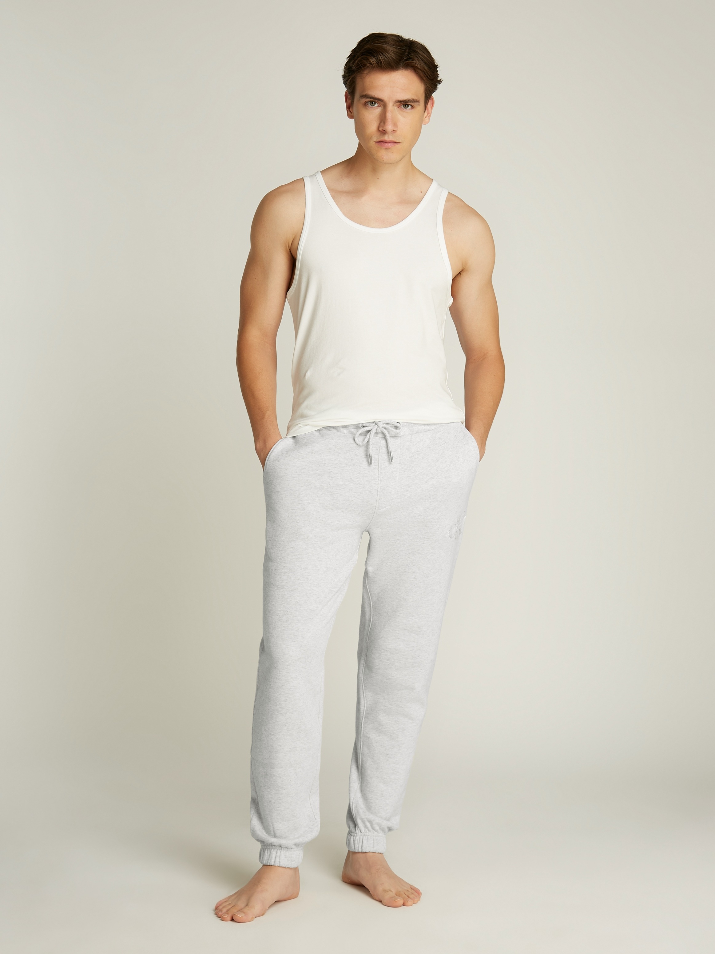 Calvin Klein Jeans Jogginghose »CHENILLE MONOLOGO SWEATPANT«, mit Logostickerei