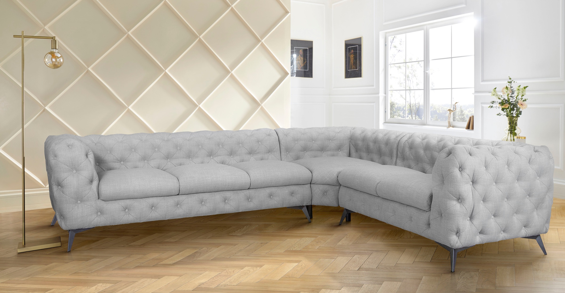 Leonique Chesterfield-Sofa »Ecksofa GLYNIS L-Form mit Wellenunterfederung, Maße B/T/H 323/264/75cm«, aufwändige Knopfheftung, moderne Chesterfield Optik, Fußfarbe wählbar