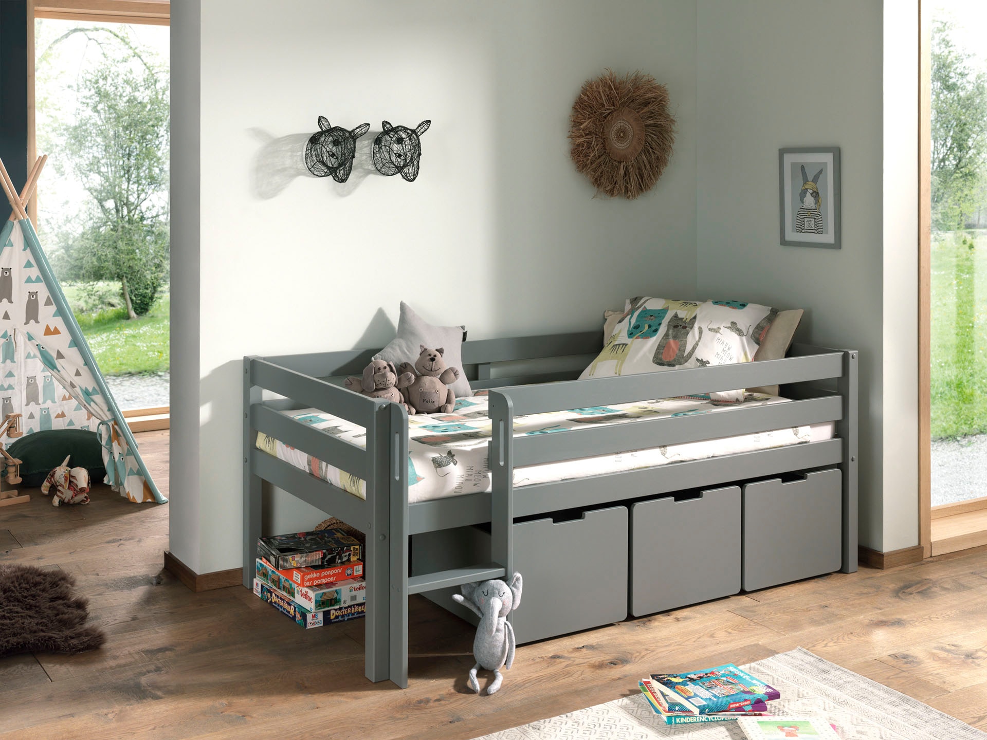 Vipack Spielbett »Pino, Kiefer massiv, mit Rolllattenrost, 3 Rollboxen, Mad günstig online kaufen