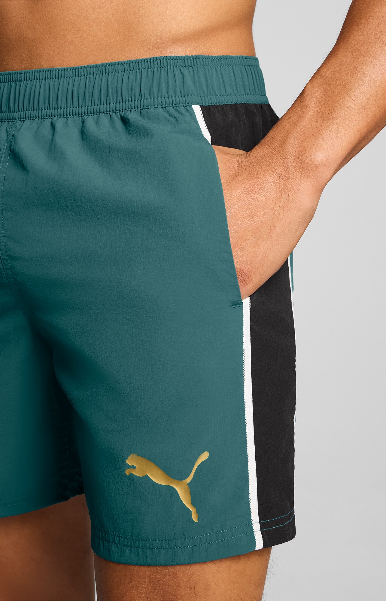 PUMA Badeshorts mit seitlichen Taschen