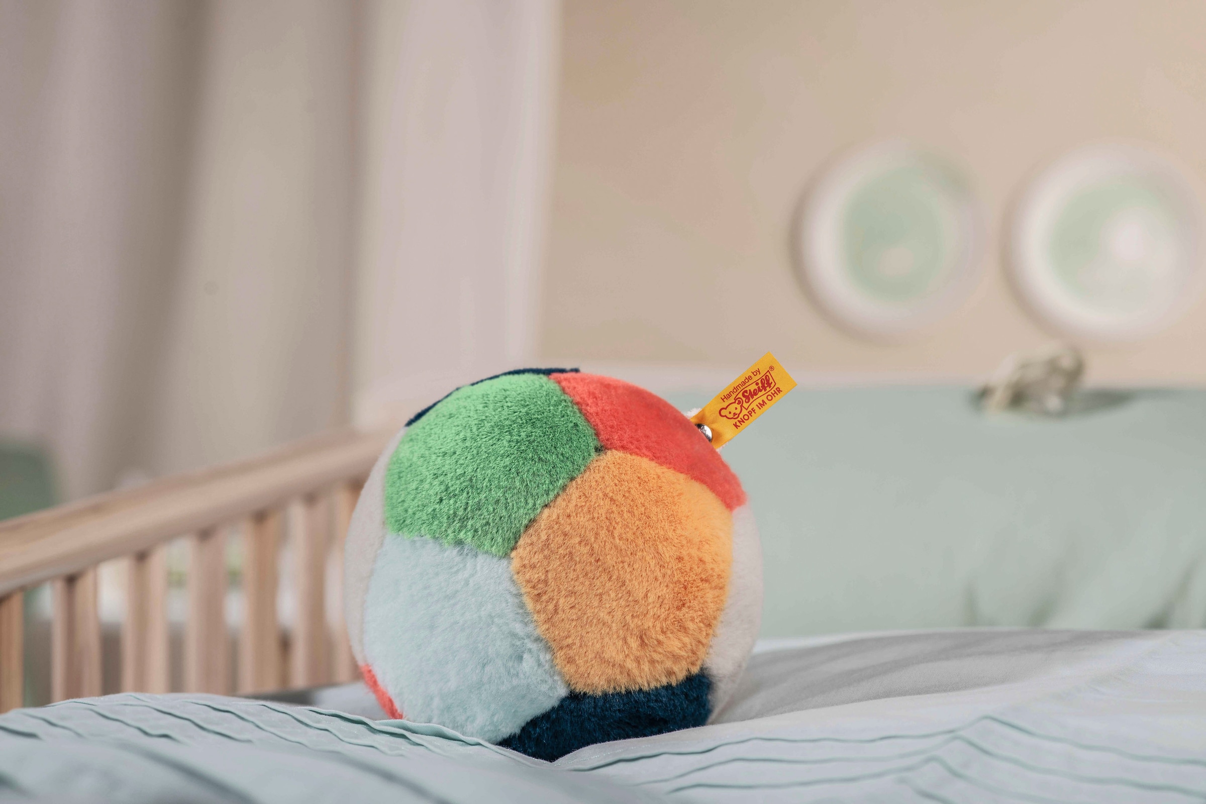 Steiff Greifspielzeug »Soft Cuddly Friends Ball mit Klangspiel«