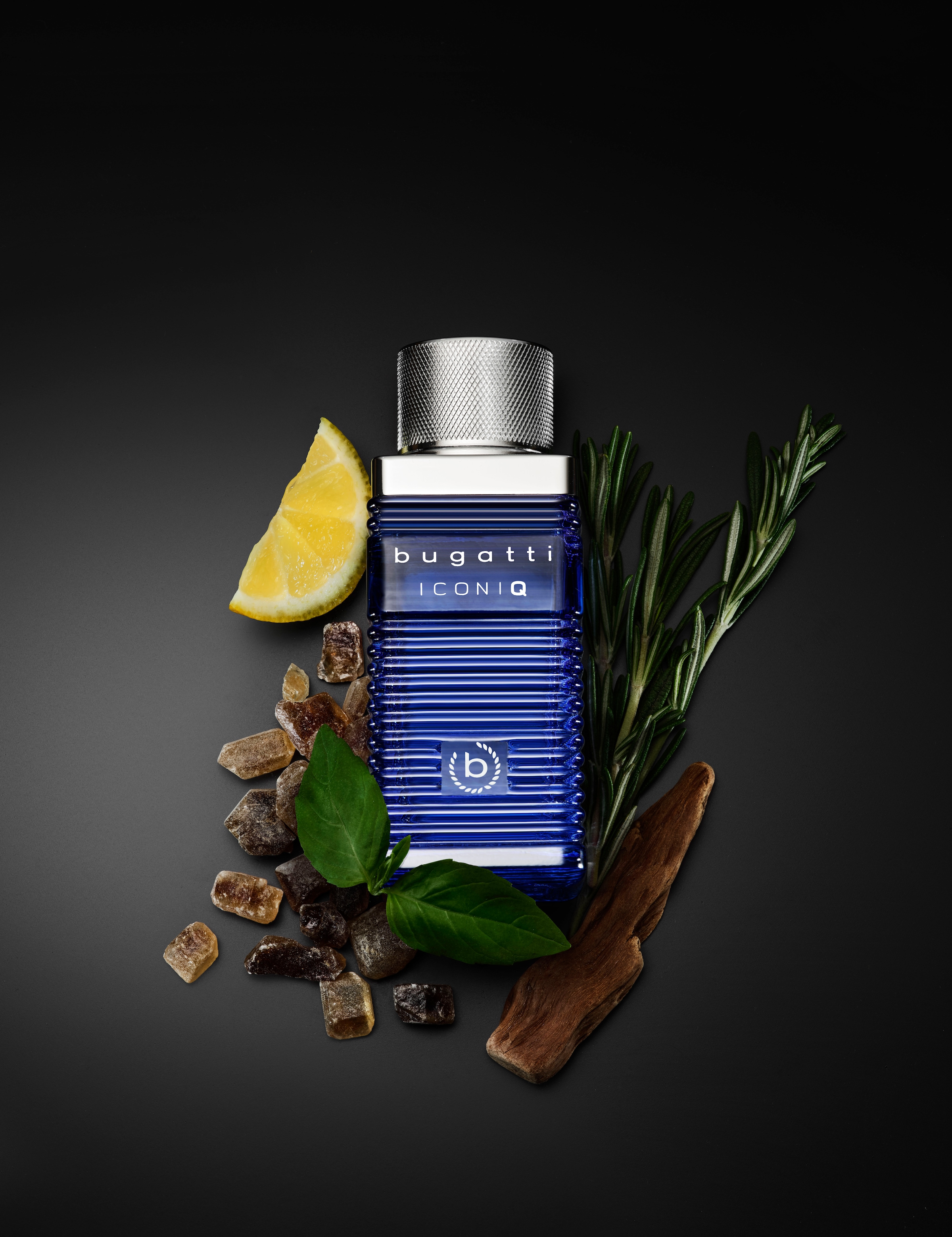 bugatti Eau de Toilette »BUGATTI Iconiq Blue EdT 100ml«, Frischer Herrenduft mit Zitrone, Kräutern und holzigen Basisnoten.