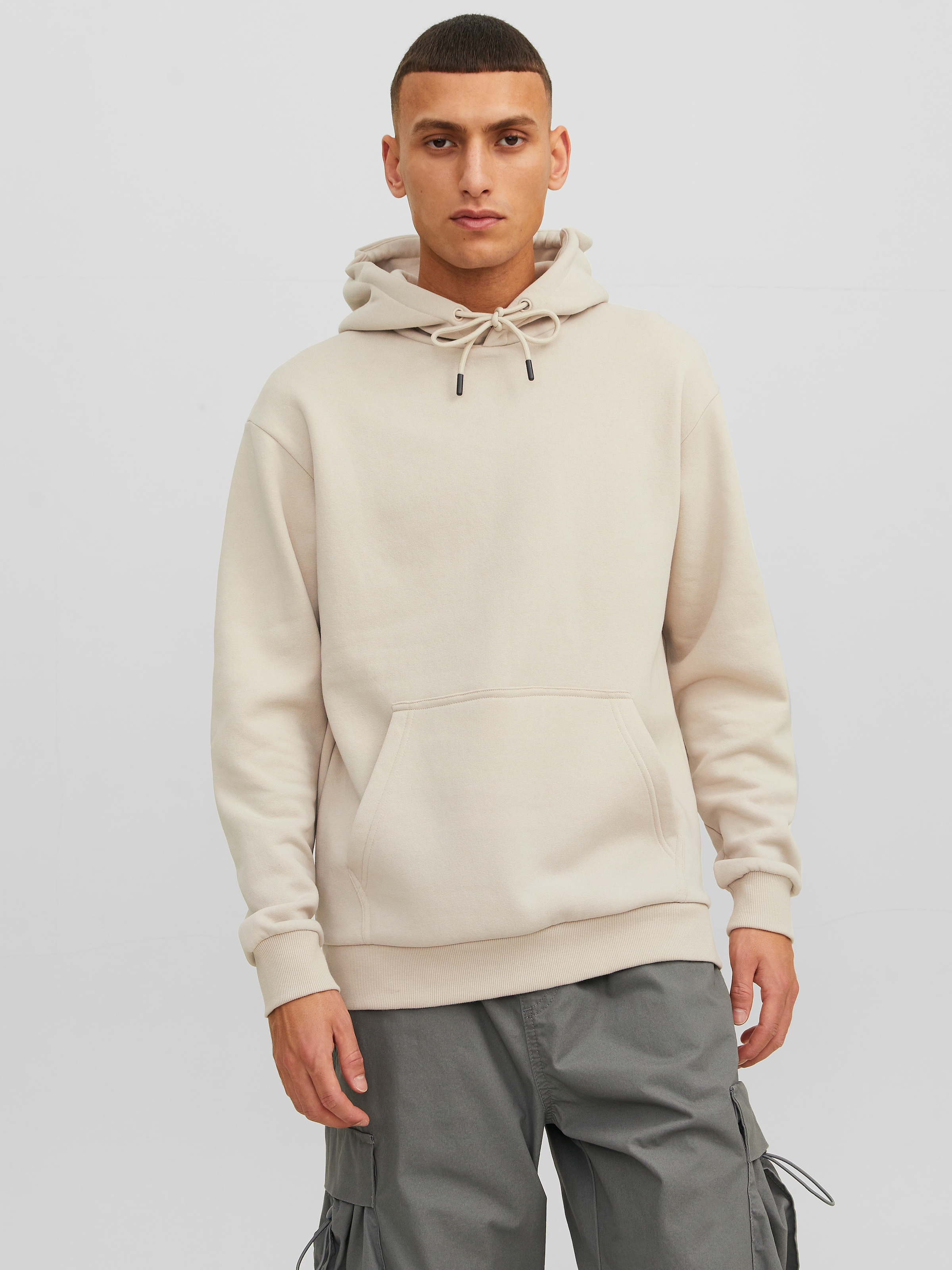 Jack & Jones Kapuzensweatshirt »JJEBRADLEY SWEAT HOOD NOOS«, mit Känguru Tasche
