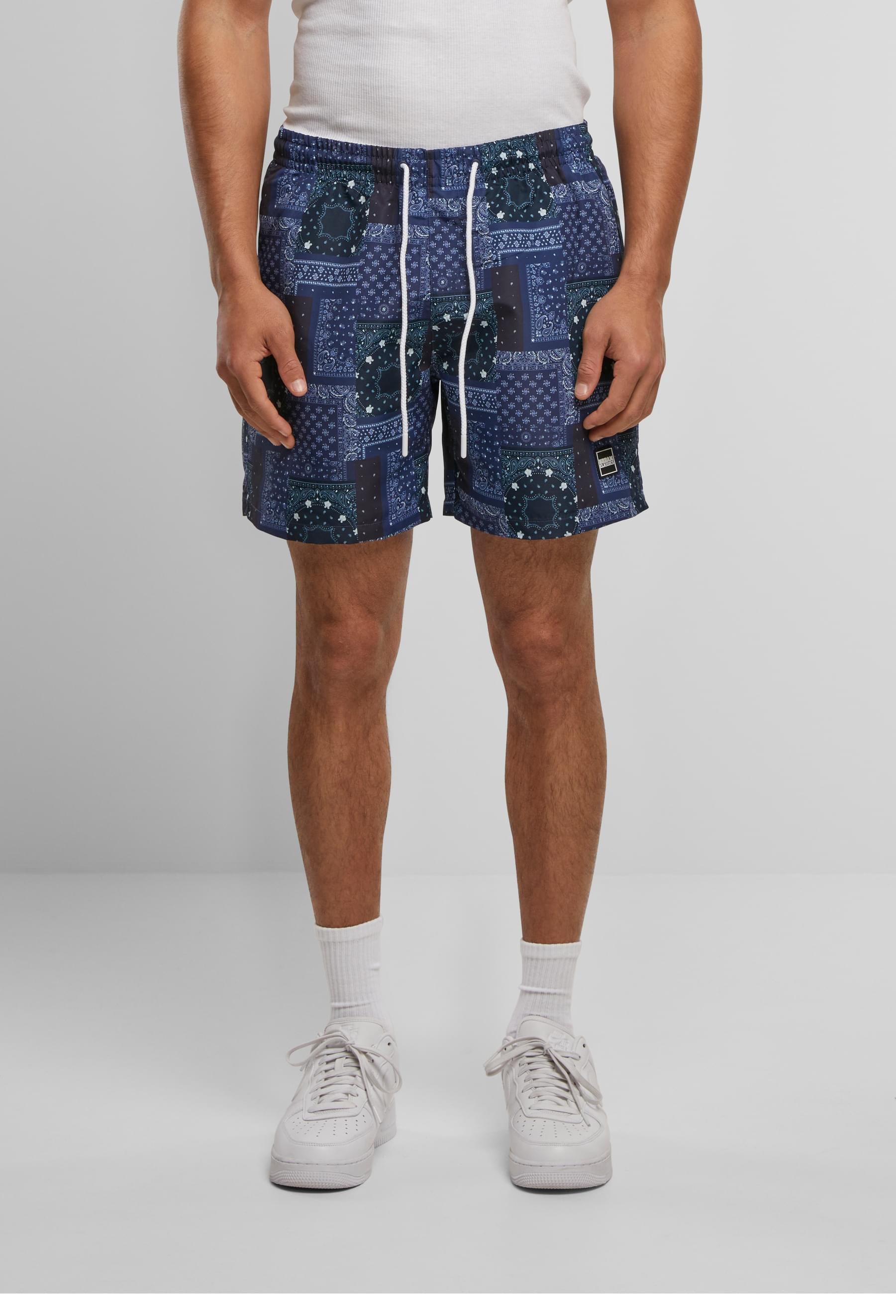 URBAN CLASSICS Badeshorts »Urban Classics Herren Pattern Swim Shorts«