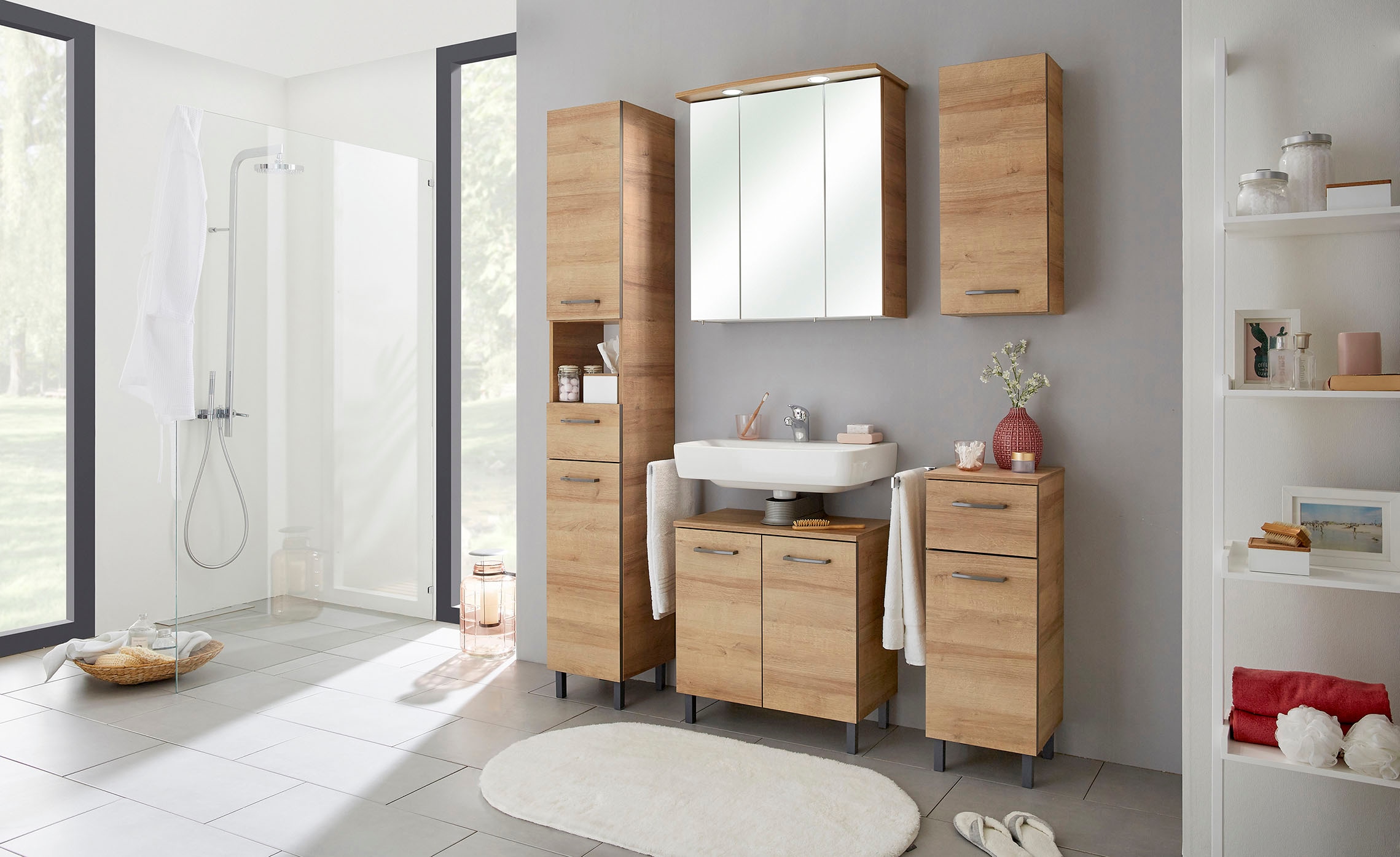 Saphir Spiegelschrank »Quickset 919 Badschrank, 3 Spiegeltüren, 6 Einlegeböden, 65 cm breit«, inkl. LED-Beleuchtung, Türdämpfer, Schalter-/Steckdosenkombination