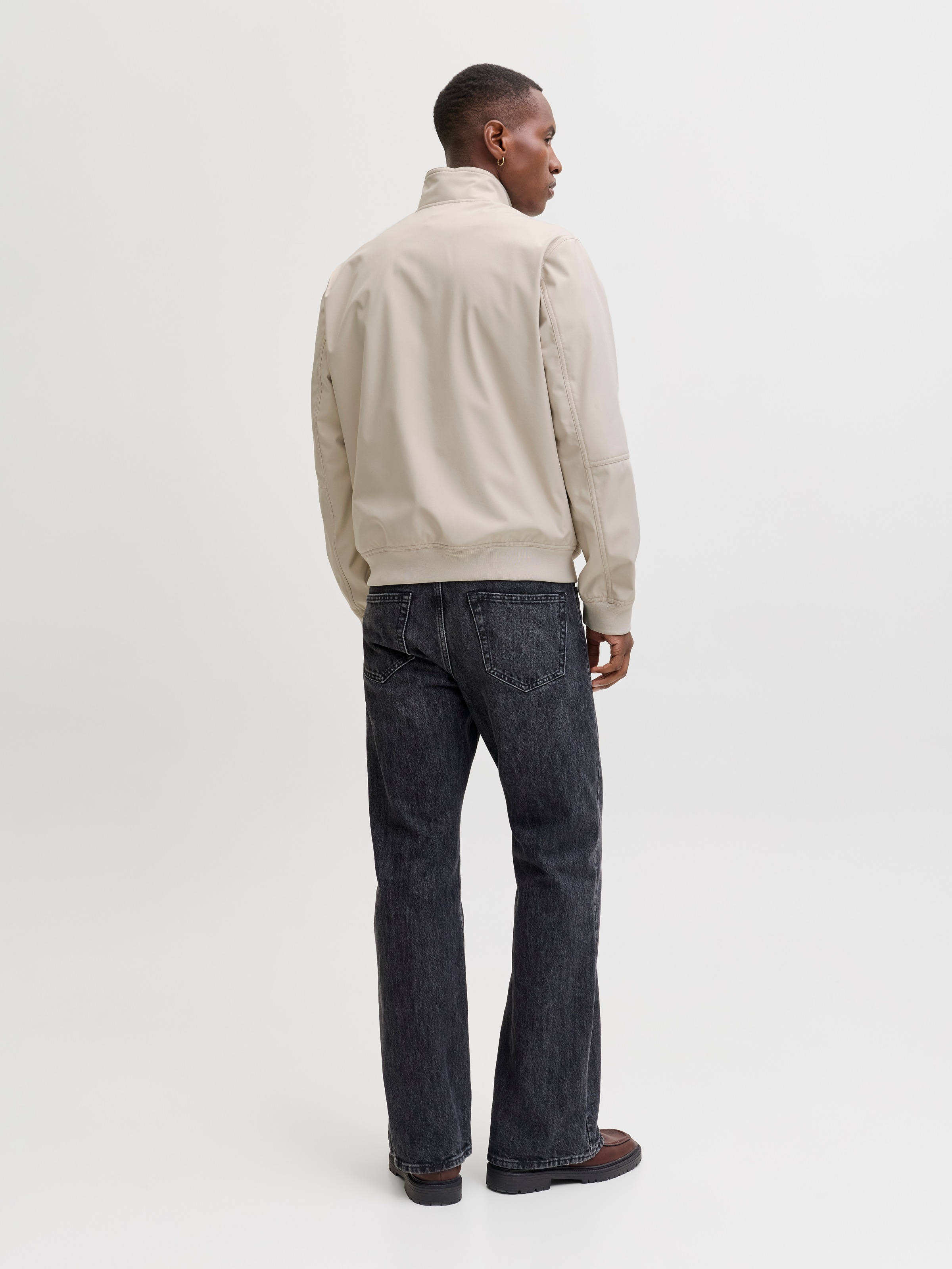 Jack & Jones Softshelljacke »JJEPARKER SOFTSHELL BOMBER SN« mit Brust-Reißverschluss